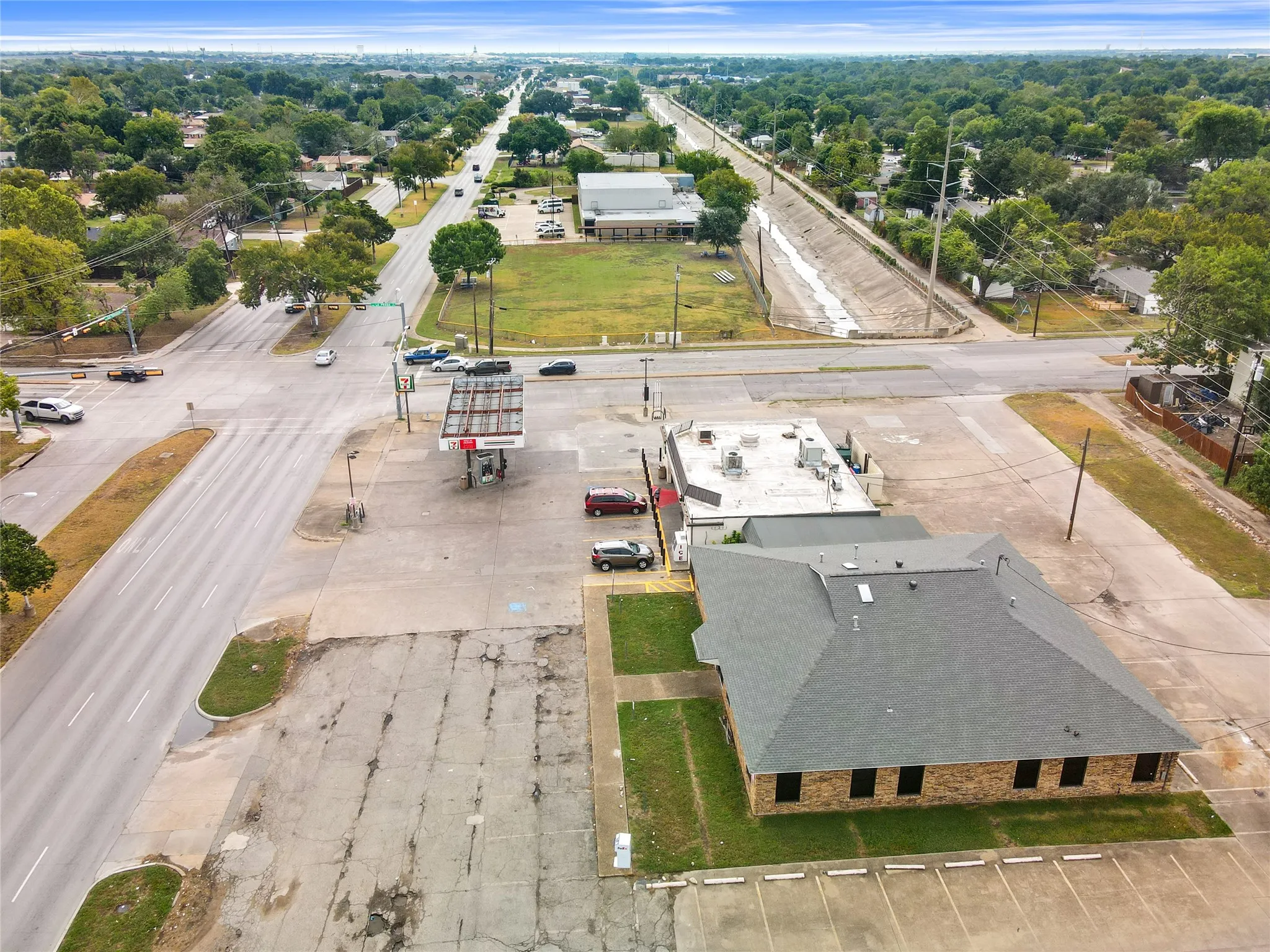 Office For Sale in Dallas County , 4915 Gus Thomasson Road, Mesquite, Texas 75150, 0, 0, Garage spaces, 0 Sqft, built in 1981, Preowned, mls#20718369, Real Estate Agent in Mesquite, Homes For Sale in Dallas county, Homes For Sale in Mesquite, Realtor in Mesquite Texas, Real Estate Brokerage Independent Realty Texas, Luminita Cordes Realtor