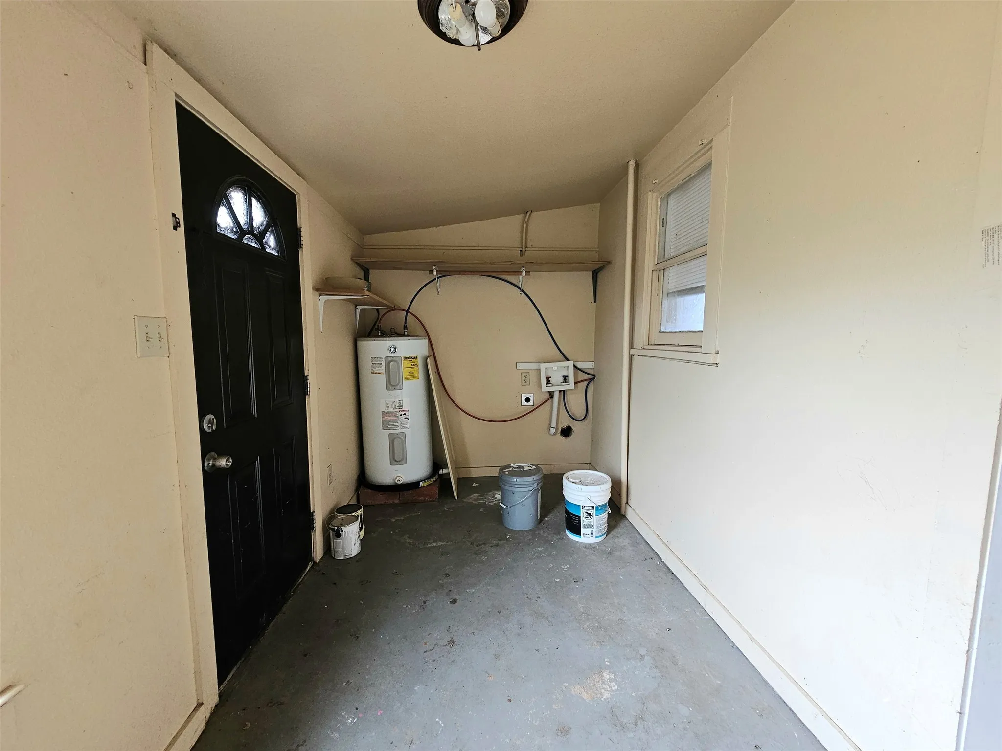 Single Family Residence For Sale in Brown County , 704 S 2nd Street, Bangs, Texas 76823, 2 Bedroom, 1 Bathroom, 1 Garage spaces, 870 Sqft, built in 0, mls#20715141, Real Estate Agent in Bangs, Homes For Sale in Brown county, Homes For Sale in Bangs, Realtor in Bangs Texas, Real Estate Brokerage Independent Realty Texas, Luminita Cordes Realtor