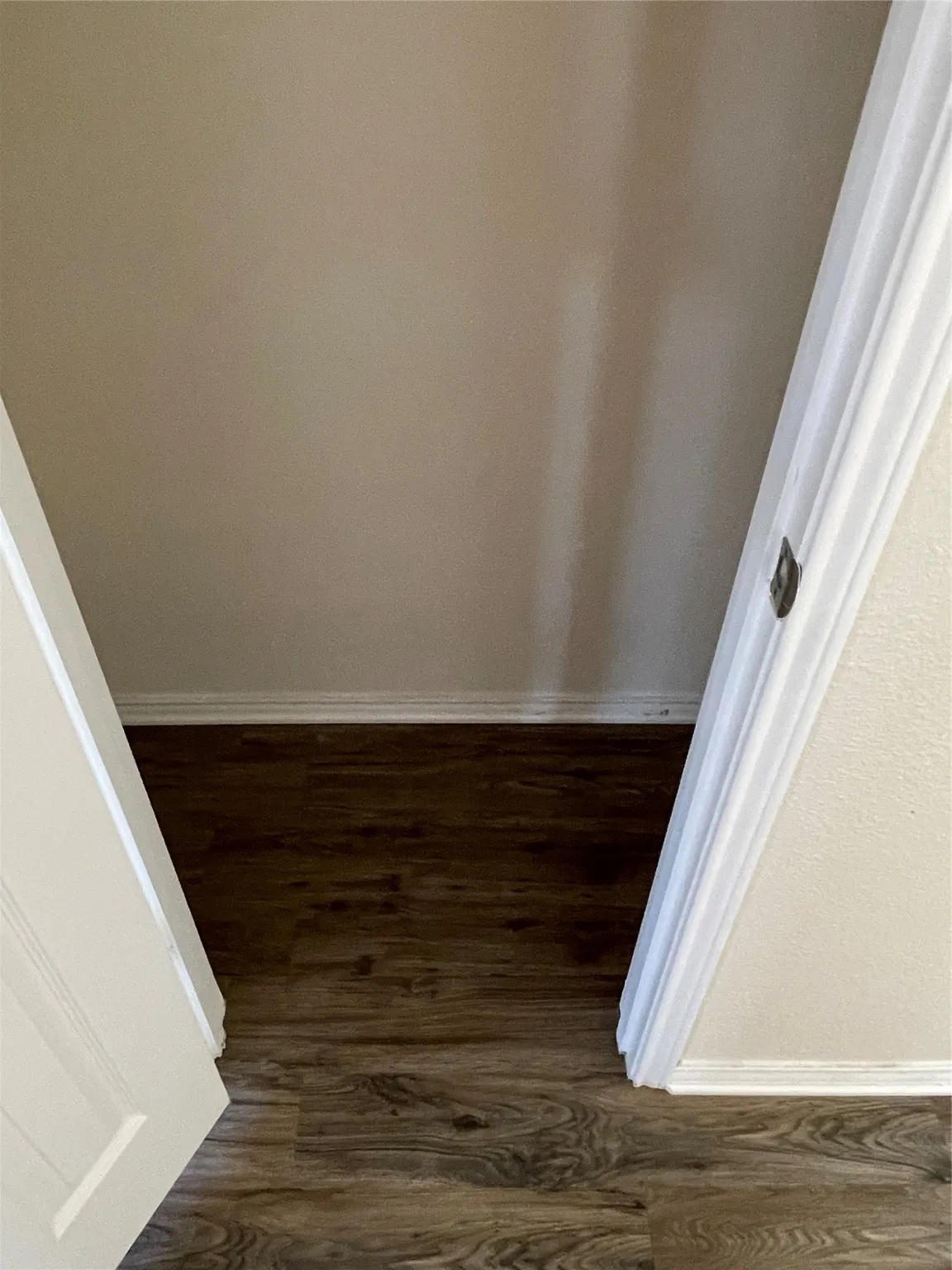 Single Family Residence For Rent in Tarrant County , 5820 Misty Breeze Drive, Fort Worth, Texas 76179, 3 Bedroom, 3 Bathroom, 2 Garage spaces, 2,337 Sqft, built in 2007, mls#20721943, Real Estate Agent in Fort Worth, Homes For Rent in Tarrant county, Homes For Rent in Fort Worth, Realtor in Fort Worth Texas, Real Estate Brokerage Independent Realty Texas, Luminita Cordes Realtor