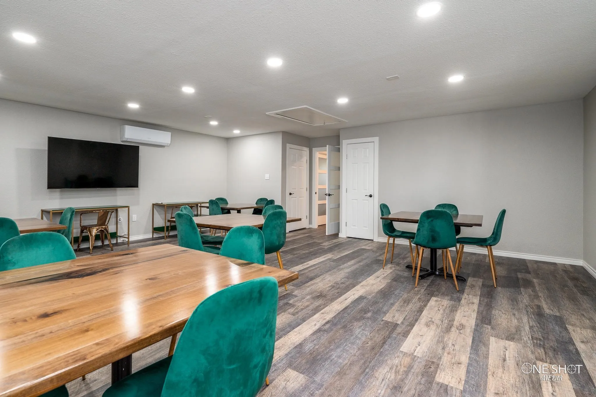 Office For Sale in Taylor County , 5919 Buffalo Gap Road, Abilene, Texas 79606, 0, 0, Garage spaces, 0 Sqft, built in 1966, Preowned, mls#20724519, Real Estate Agent in Abilene, Homes For Sale in Taylor county, Homes For Sale in Abilene, Realtor in Abilene Texas, Real Estate Brokerage Independent Realty Texas, Luminita Cordes Realtor