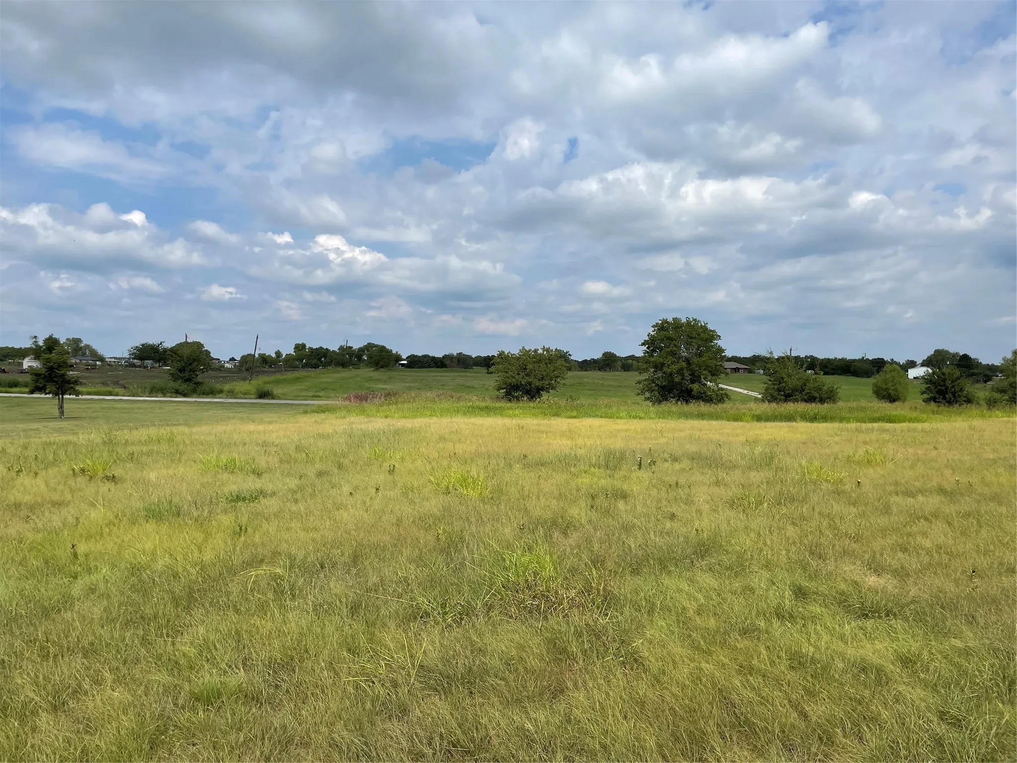 Unimproved Land For Sale in Grayson County , TBD Old Sherman Road Road, Whitesboro, Texas 76273, 0, 0, Garage spaces, 0 Sqft, built in 0, mls#20727999, Real Estate Agent in Whitesboro, Homes For Sale in Grayson county, Homes For Sale in Whitesboro, Realtor in Whitesboro Texas, Real Estate Brokerage Independent Realty Texas, Luminita Cordes Realtor