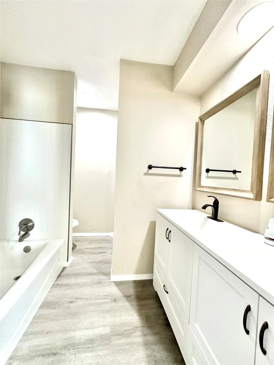 Townhouse For Sale in Midland County , 4717 Fielder Street, Midland, Texas 79707, 3 Bedrooms, 3 Bathrooms, 2 Garage spaces, 1,500 Sqft, built in 1982, Preowned, Price $245,000, mls#20735319, Real Estate Agent in Midland, Homes For Sale in Midland county, Homes For Sale in Midland, Realtor in Midland Texas, Real Estate Brokerage Independent Realty Texas, Luminita Cordes Realtor