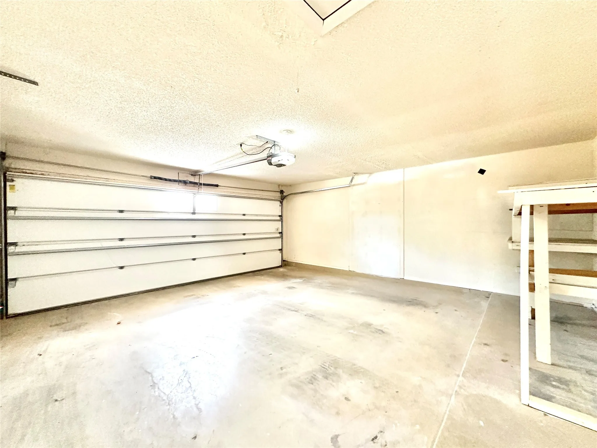 Townhouse For Sale in Midland County , 4717 Fielder Street, Midland, Texas 79707, 3 Bedrooms, 3 Bathrooms, 2 Garage spaces, 1,500 Sqft, built in 1982, Preowned, Price $245,000, mls#20735319, Real Estate Agent in Midland, Homes For Sale in Midland county, Homes For Sale in Midland, Realtor in Midland Texas, Real Estate Brokerage Independent Realty Texas, Luminita Cordes Realtor