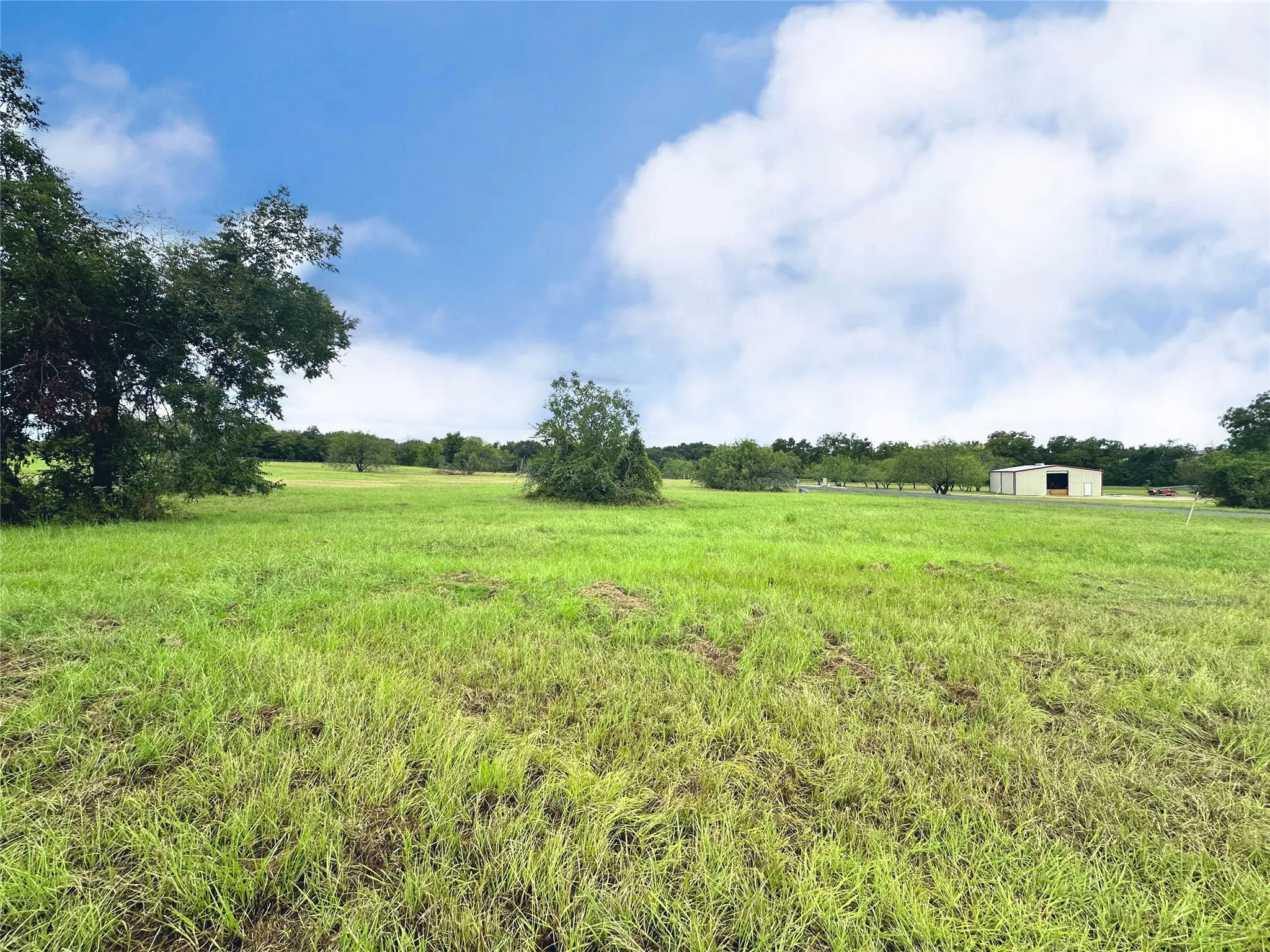 Unimproved Land For Sale in Navarro County , Lot 131 Lake Vista Drive, Streetman, Texas 75859, 0, 0, Garage spaces, 0 Sqft, built in 0, mls#20736162, Real Estate Agent in Streetman, Homes For Sale in Navarro county, Homes For Sale in Streetman, Realtor in Streetman Texas, Real Estate Brokerage Independent Realty Texas, Luminita Cordes Realtor