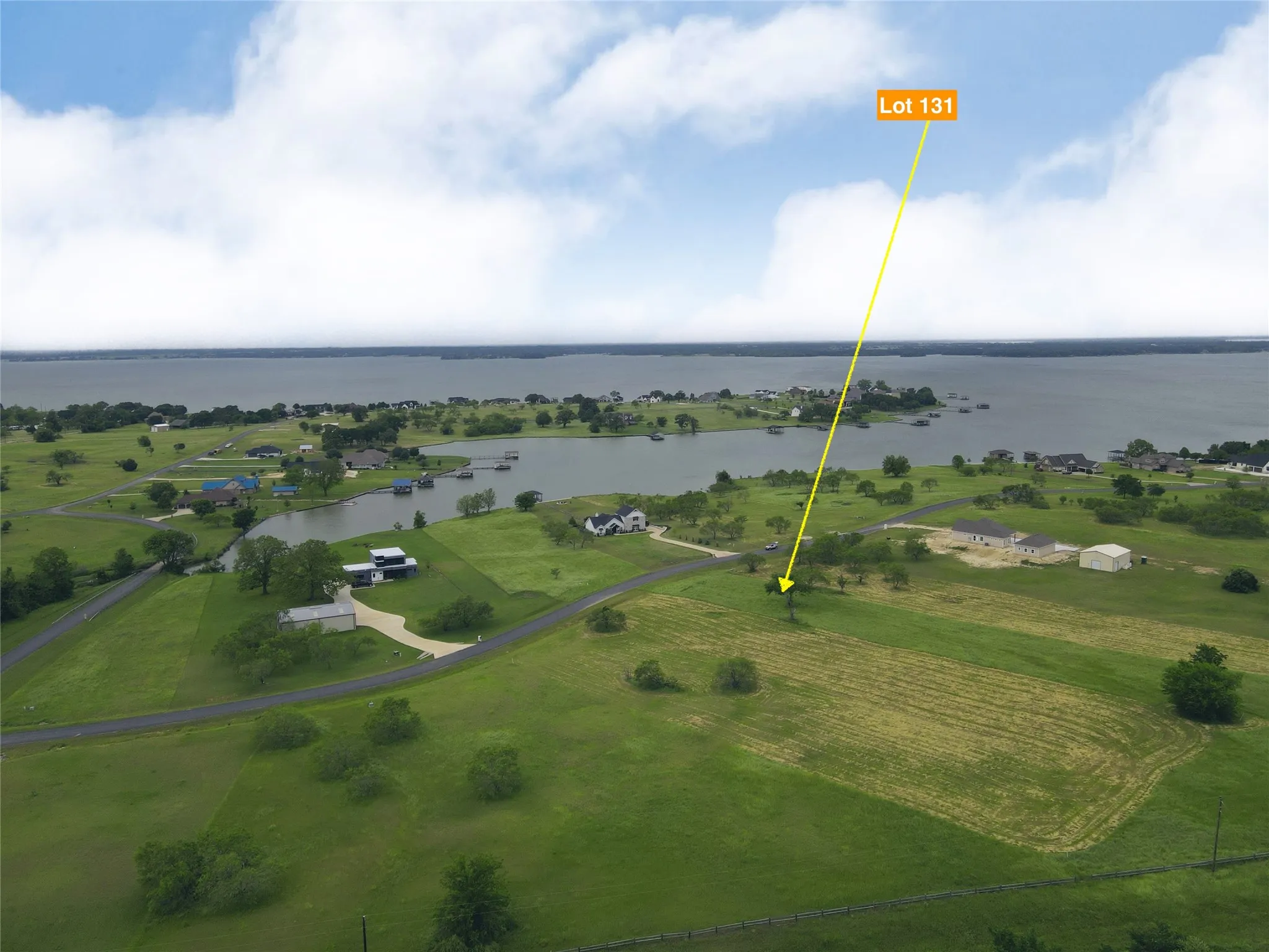 Unimproved Land For Sale in Navarro County , Lot 131 Lake Vista Drive, Streetman, Texas 75859, 0, 0, Garage spaces, 0 Sqft, built in 0, mls#20736162, Real Estate Agent in Streetman, Homes For Sale in Navarro county, Homes For Sale in Streetman, Realtor in Streetman Texas, Real Estate Brokerage Independent Realty Texas, Luminita Cordes Realtor