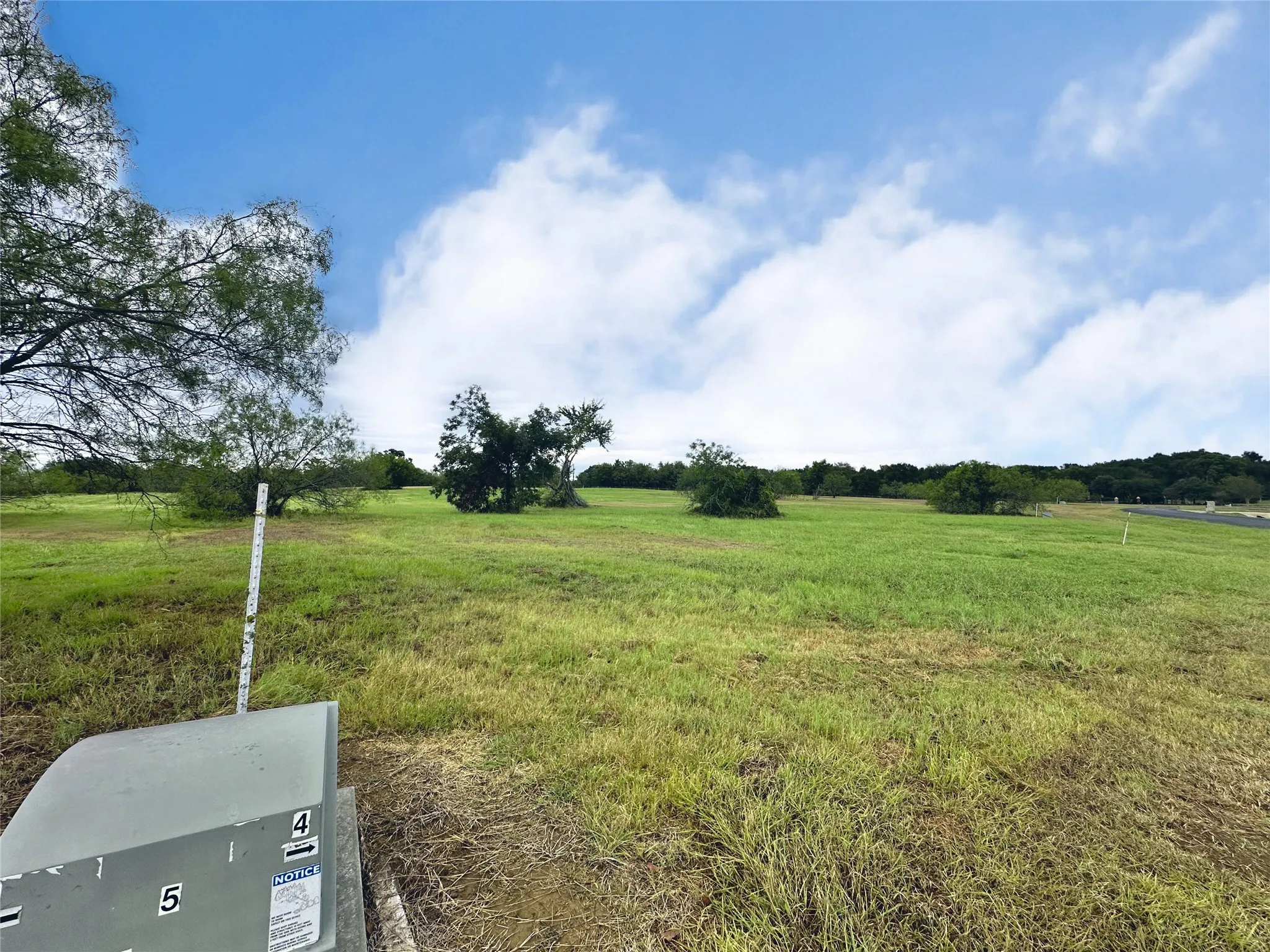 Unimproved Land For Sale in Navarro County , Lot 131 Lake Vista Drive, Streetman, Texas 75859, 0, 0, Garage spaces, 0 Sqft, built in 0, mls#20736162, Real Estate Agent in Streetman, Homes For Sale in Navarro county, Homes For Sale in Streetman, Realtor in Streetman Texas, Real Estate Brokerage Independent Realty Texas, Luminita Cordes Realtor