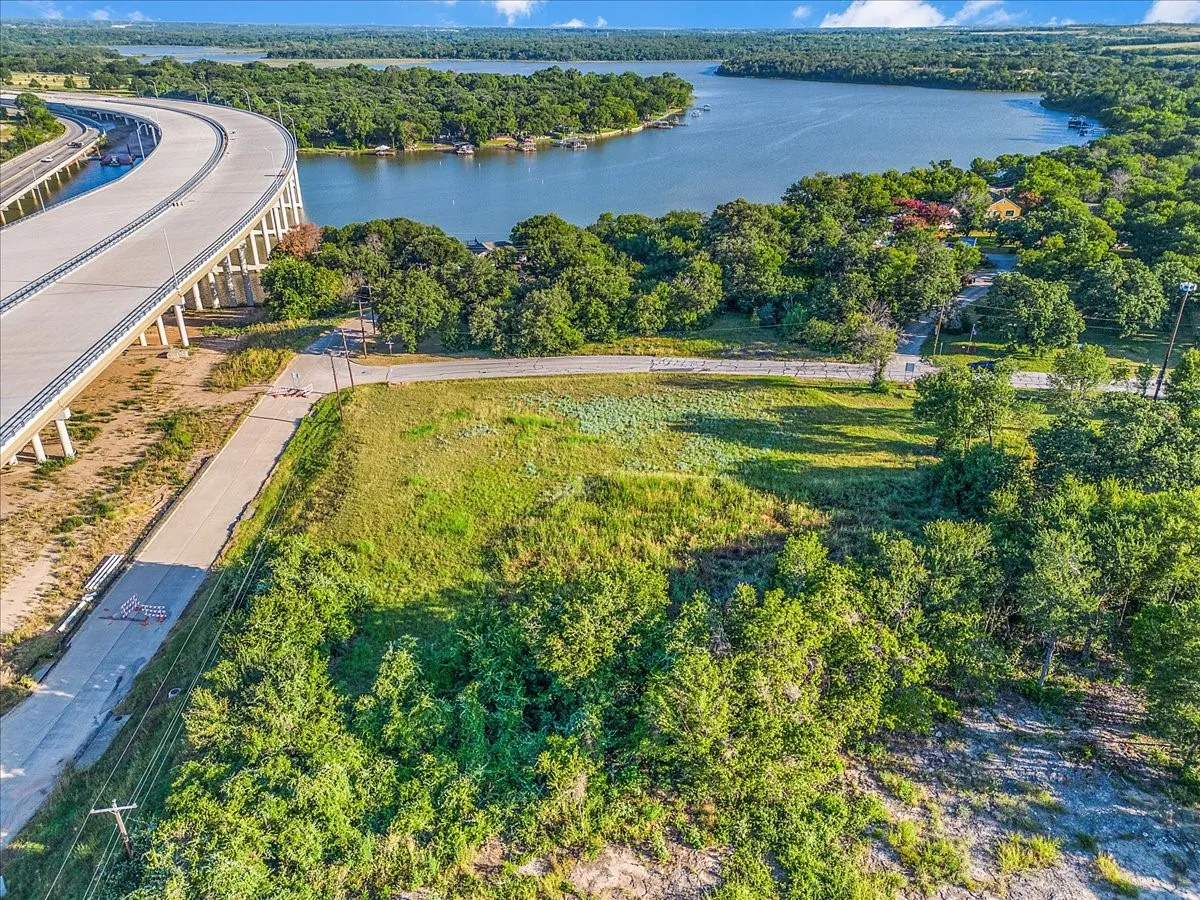 Unimproved Land For Sale in Tarrant County , 7037 Greenbriar Crescent Street, Lake Worth, Texas 76135, 0, 0, Garage spaces, 0 Sqft, built in 0, mls#20738661, Real Estate Agent in Lake Worth, Homes For Sale in Tarrant county, Homes For Sale in Lake Worth, Realtor in Lake Worth Texas, Real Estate Brokerage Independent Realty Texas, Luminita Cordes Realtor
