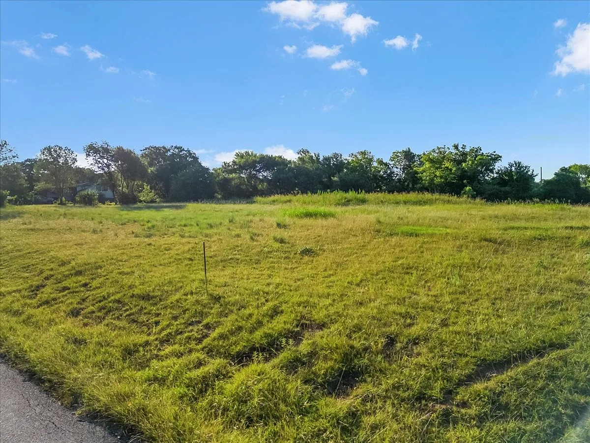 Unimproved Land For Sale in Tarrant County , 7037 Greenbriar Crescent Street, Lake Worth, Texas 76135, 0, 0, Garage spaces, 0 Sqft, built in 0, mls#20738661, Real Estate Agent in Lake Worth, Homes For Sale in Tarrant county, Homes For Sale in Lake Worth, Realtor in Lake Worth Texas, Real Estate Brokerage Independent Realty Texas, Luminita Cordes Realtor