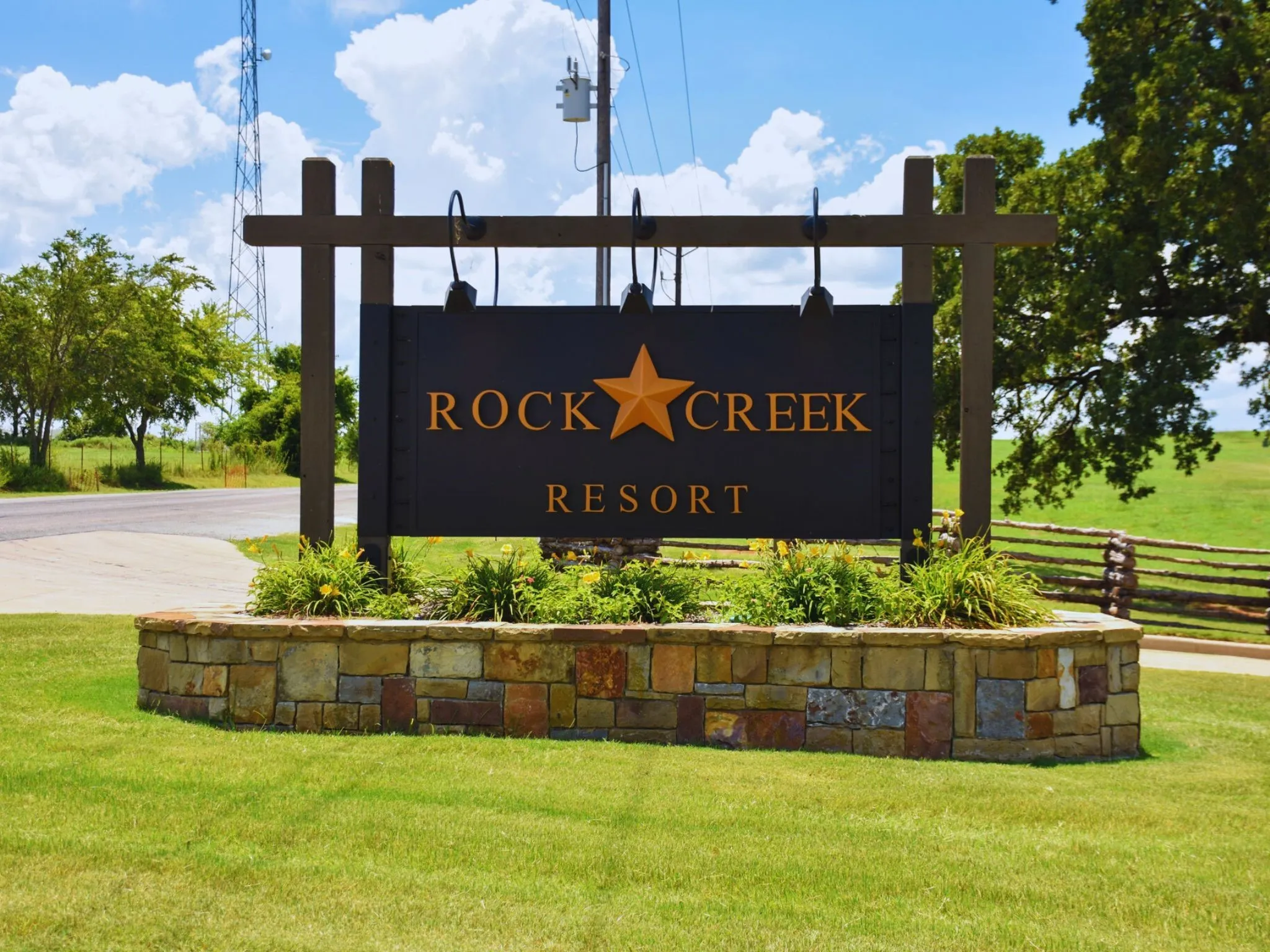 Unimproved Land For Sale in Grayson County , TBD Annadale Lane, Gordonville, Texas 76245, 0, 0, Garage spaces, 0 Sqft, built in 0, mls#20743397, Real Estate Agent in Gordonville, Homes For Sale in Grayson county, Homes For Sale in Gordonville, Realtor in Gordonville Texas, Real Estate Brokerage Independent Realty Texas, Luminita Cordes Realtor