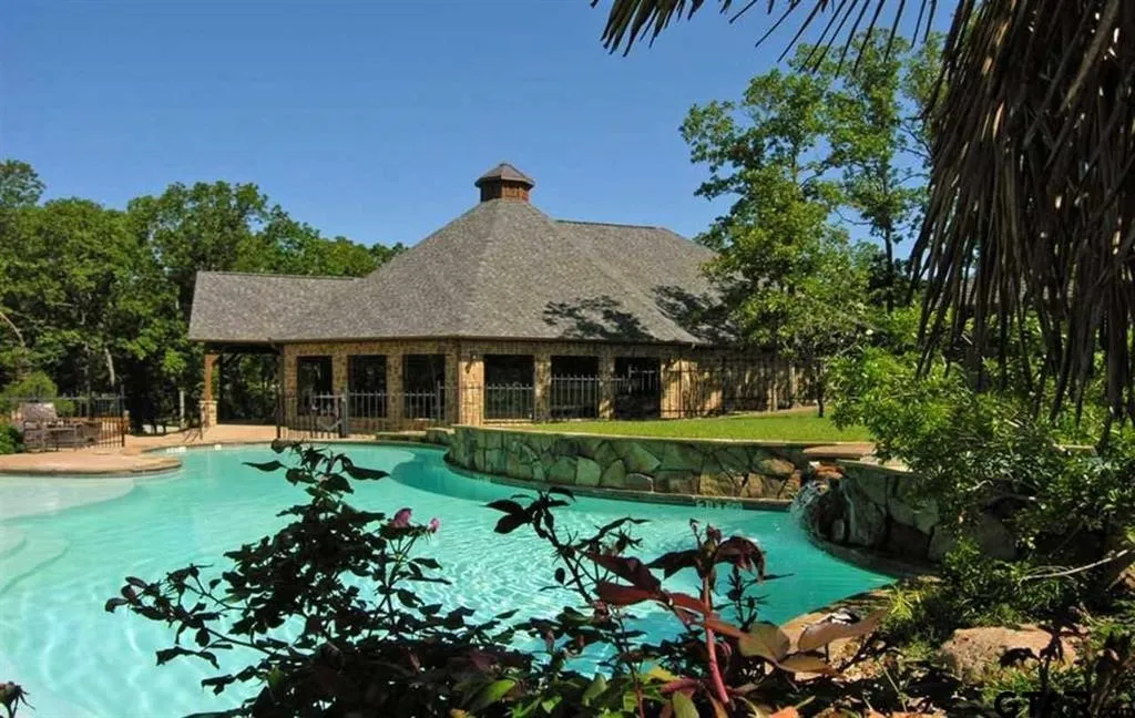 Unimproved Land For Sale in Wood County , V-11 PR 5991, Yantis, Texas 75497, 0, 0, Garage spaces, 0 Sqft, built in 0, mls#20743719, Real Estate Agent in Yantis, Homes For Sale in Wood county, Homes For Sale in Yantis, Realtor in Yantis Texas, Real Estate Brokerage Independent Realty Texas, Luminita Cordes Realtor