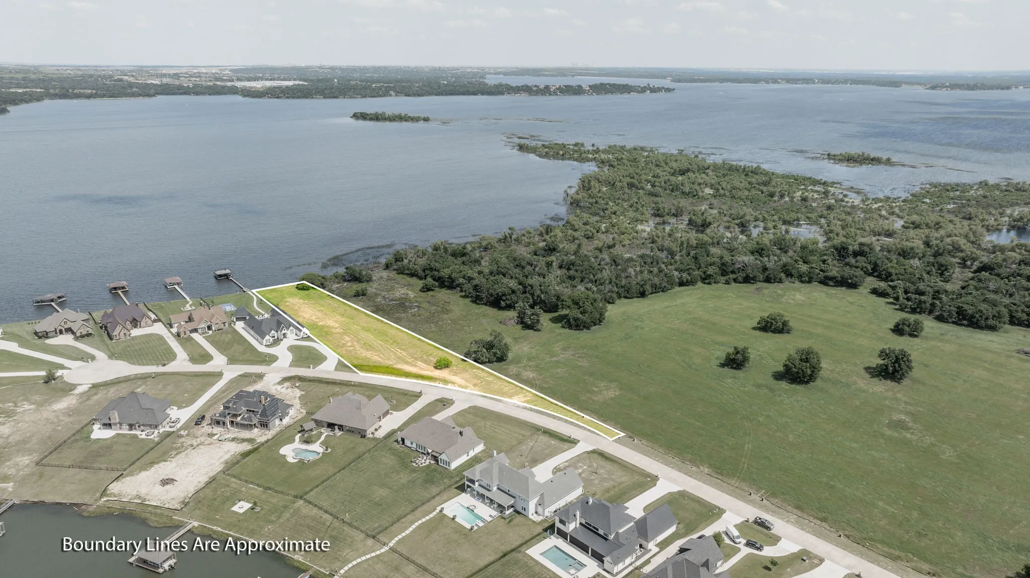 Unimproved Land For Sale in Tarrant County , 1800 S Laguna S, Pelican Bay, Texas 76020, 0, 0, Garage spaces, 0 Sqft, built in 0, mls#20743400, Real Estate Agent in Pelican Bay, Homes For Sale in Tarrant county, Homes For Sale in Pelican Bay, Realtor in Pelican Bay Texas, Real Estate Brokerage Independent Realty Texas, Luminita Cordes Realtor