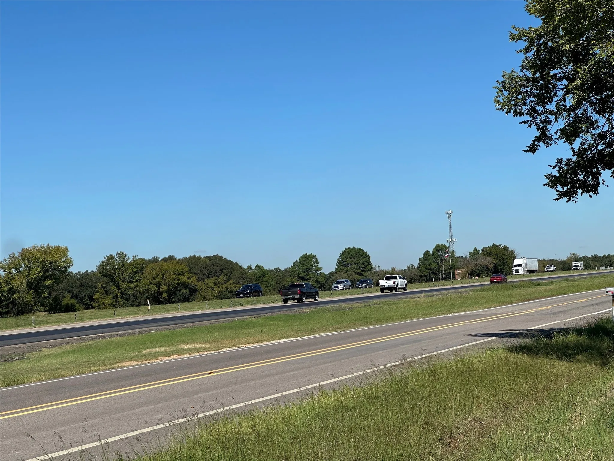 highway 35 and service road
