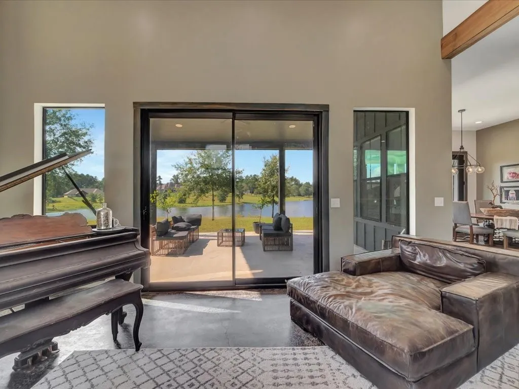 Single Family Residence For Sale in Angelina County , 191 Westview Drive, Lufkin, Texas 75904, 4 Bedrooms, 3 Bathrooms, 3 Garage spaces, 3,080 Sqft, built in 2022, Preowned, Price $649,000, mls#20748479, Real Estate Agent in Lufkin, Homes For Sale in Angelina county, Homes For Sale in Lufkin, Realtor in Lufkin Texas, Real Estate Brokerage Independent Realty Texas, Luminita Cordes Realtor