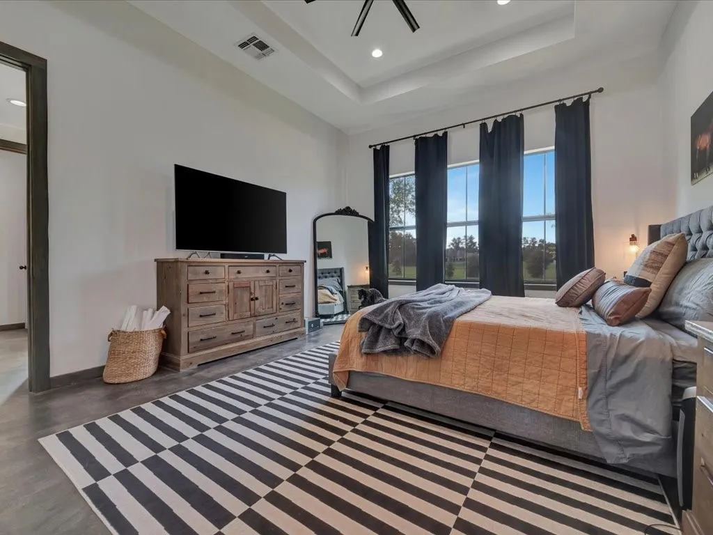 Single Family Residence For Sale in Angelina County , 191 Westview Drive, Lufkin, Texas 75904, 4 Bedrooms, 3 Bathrooms, 3 Garage spaces, 3,080 Sqft, built in 2022, Preowned, Price $649,000, mls#20748479, Real Estate Agent in Lufkin, Homes For Sale in Angelina county, Homes For Sale in Lufkin, Realtor in Lufkin Texas, Real Estate Brokerage Independent Realty Texas, Luminita Cordes Realtor