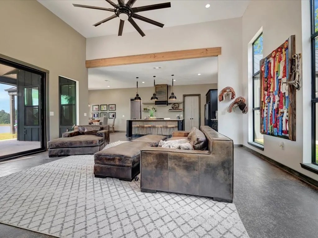 Single Family Residence For Sale in Angelina County , 191 Westview Drive, Lufkin, Texas 75904, 4 Bedrooms, 3 Bathrooms, 3 Garage spaces, 3,080 Sqft, built in 2022, Preowned, Price $649,000, mls#20748479, Real Estate Agent in Lufkin, Homes For Sale in Angelina county, Homes For Sale in Lufkin, Realtor in Lufkin Texas, Real Estate Brokerage Independent Realty Texas, Luminita Cordes Realtor