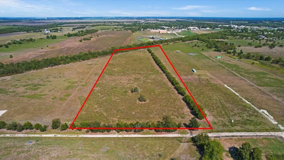 Unimproved Land For Sale in Hunt County , 534 Deer Lane, Celeste, Texas 75423, 0, 0, Garage spaces, 0 Sqft, built in 0, Price $199,000, mls#20749410, Real Estate Agent in Celeste, Homes For Sale in Hunt county, Homes For Sale in Celeste, Realtor in Celeste Texas, Real Estate Brokerage Independent Realty Texas, Luminita Cordes Realtor