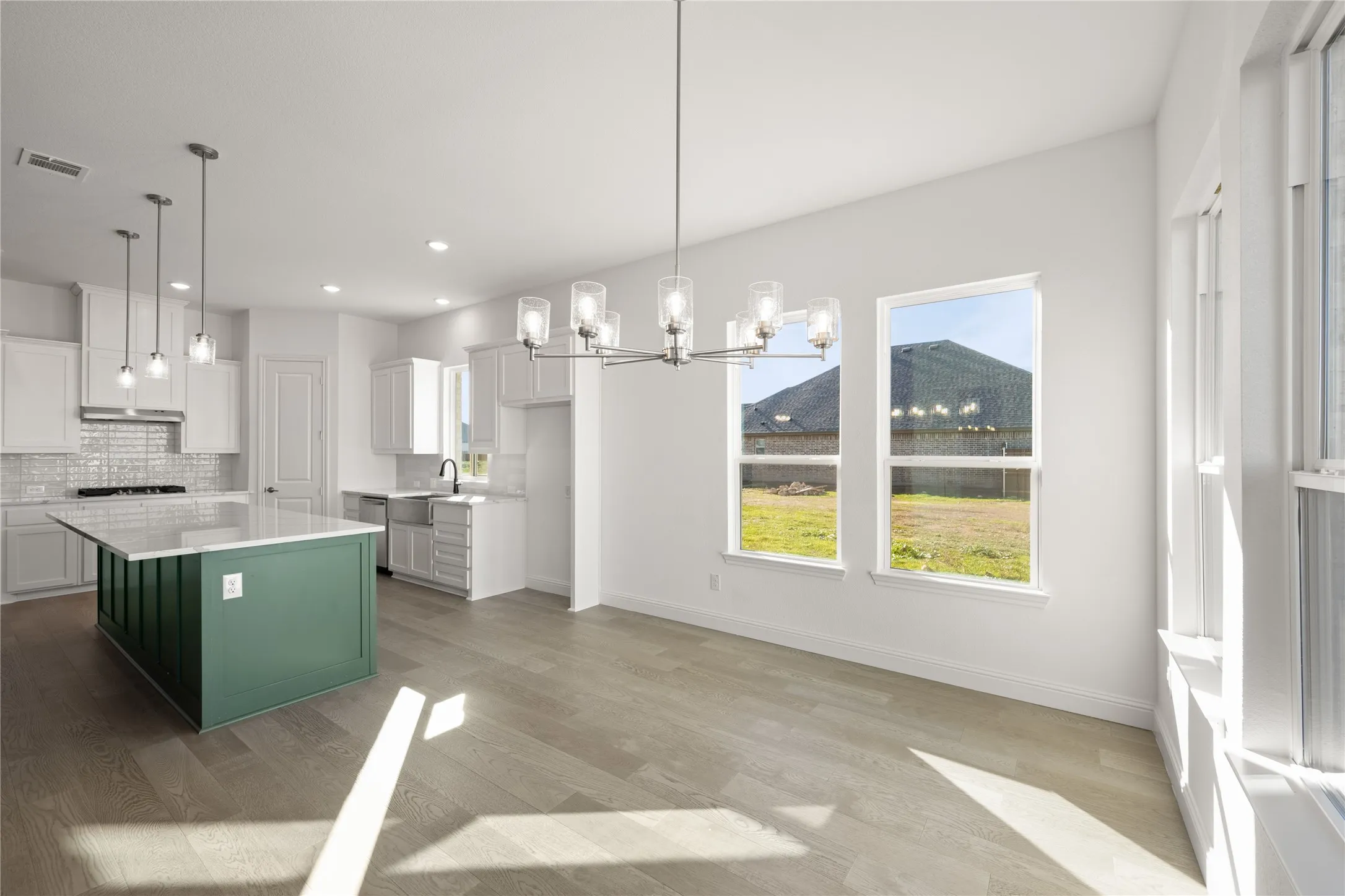 1016 Mill Ridge- Dining-2