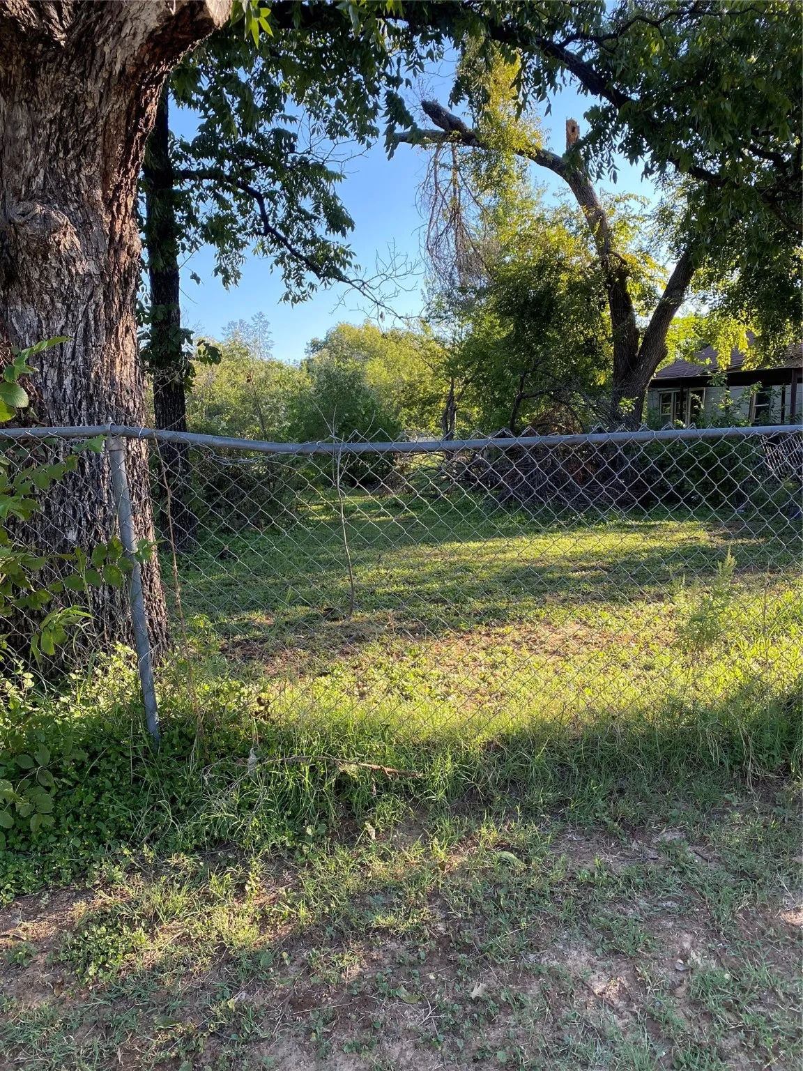 Improved Land For Sale in Brown County , 1106 Duke, Brownwood, Texas 76801, 0, 0, Garage spaces, 0 Sqft, built in 0, mls#20754657, Real Estate Agent in Brownwood, Homes For Sale in Brown county, Homes For Sale in Brownwood, Realtor in Brownwood Texas, Real Estate Brokerage Independent Realty Texas, Luminita Cordes Realtor