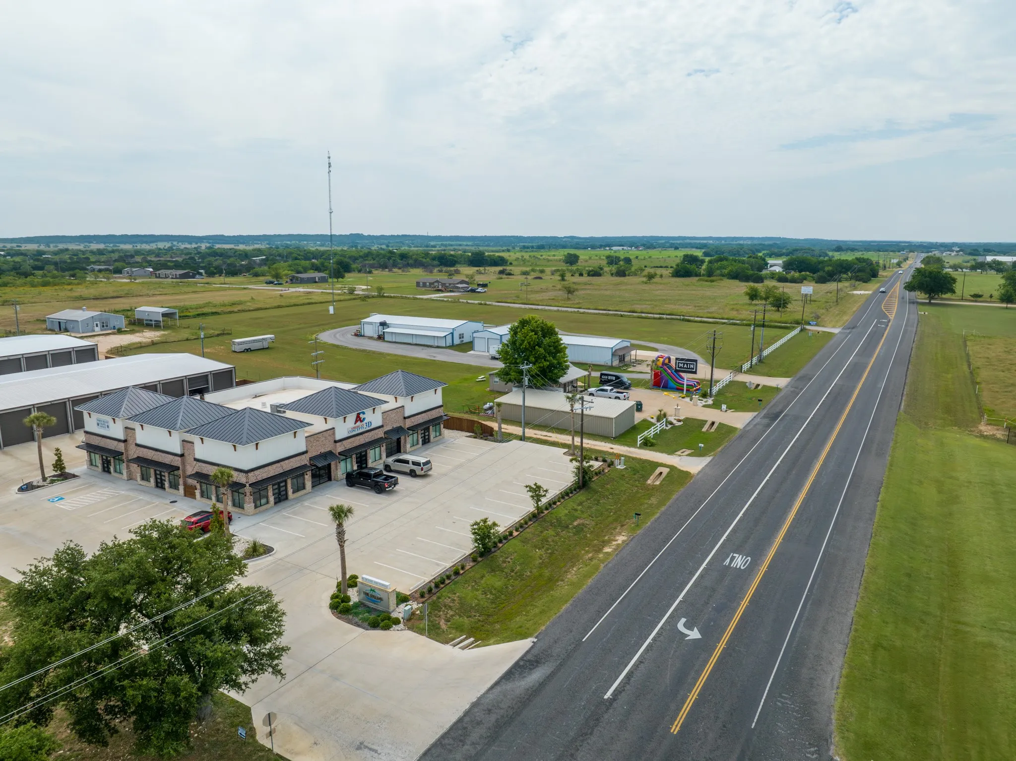 Office For Rent in Hill County , 5536 Fm 933 101, Whitney, Texas 76692, 0, 0, Garage spaces, 0 Sqft, built in 2021, Preowned, mls#20756166, Real Estate Agent in Whitney, Homes For Rent in Hill county, Homes For Rent in Whitney, Realtor in Whitney Texas, Real Estate Brokerage Independent Realty Texas, Luminita Cordes Realtor