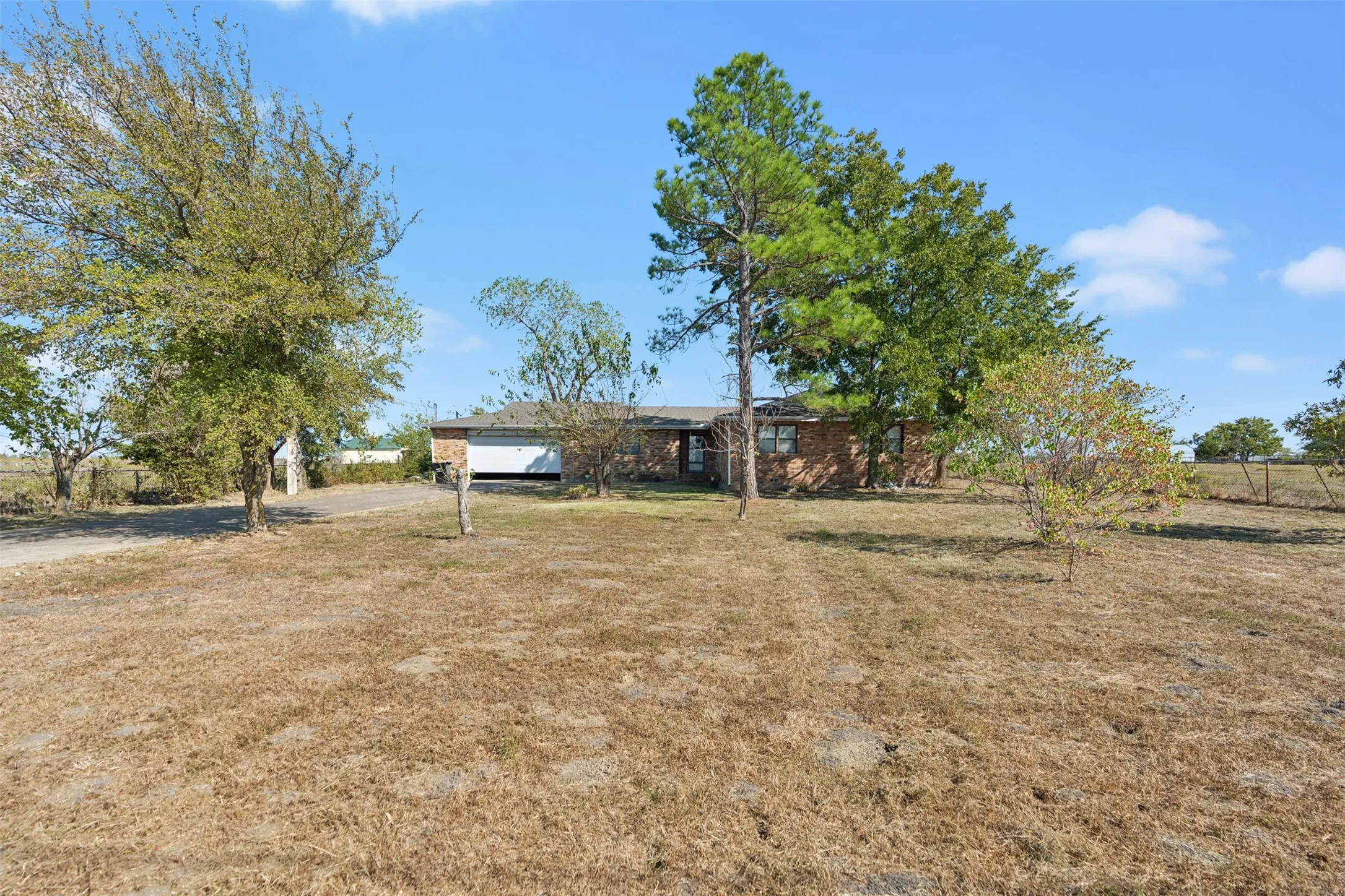 View of yard featuring a rural view