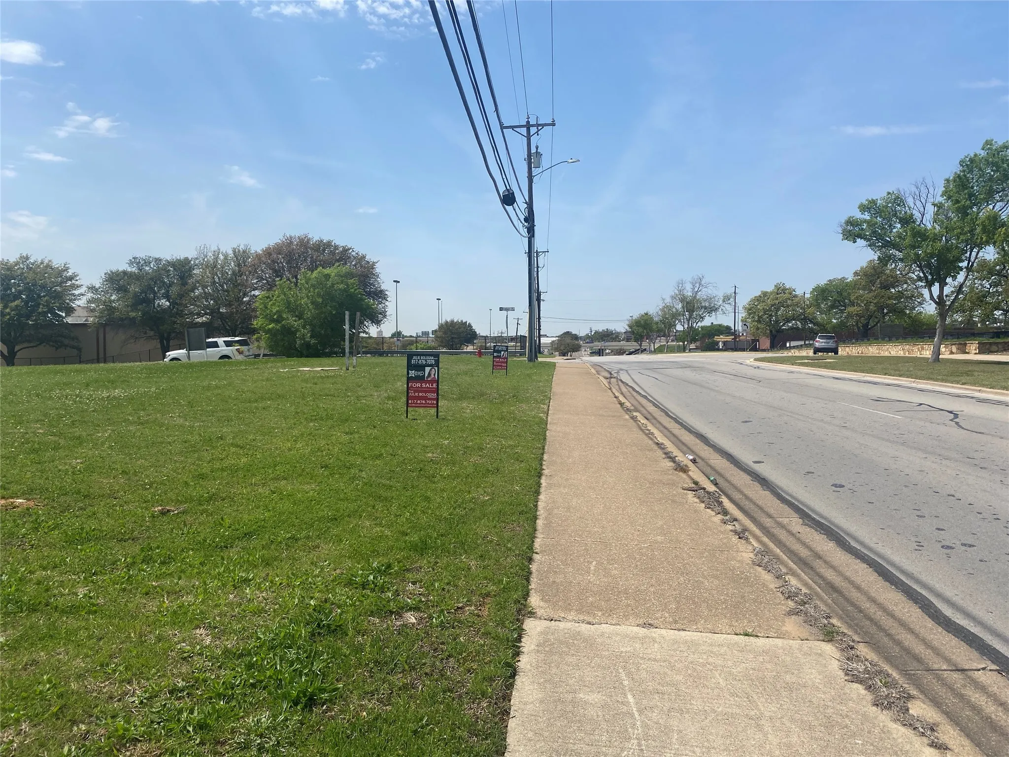 Unimproved Land For Sale in Tarrant County , 3708 Harwood Road, Bedford, Texas 76021, 0, 0, Garage spaces, 0 Sqft, built in 0, mls#20755298, Real Estate Agent in Bedford, Homes For Sale in Tarrant county, Homes For Sale in Bedford, Realtor in Bedford Texas, Real Estate Brokerage Independent Realty Texas, Luminita Cordes Realtor