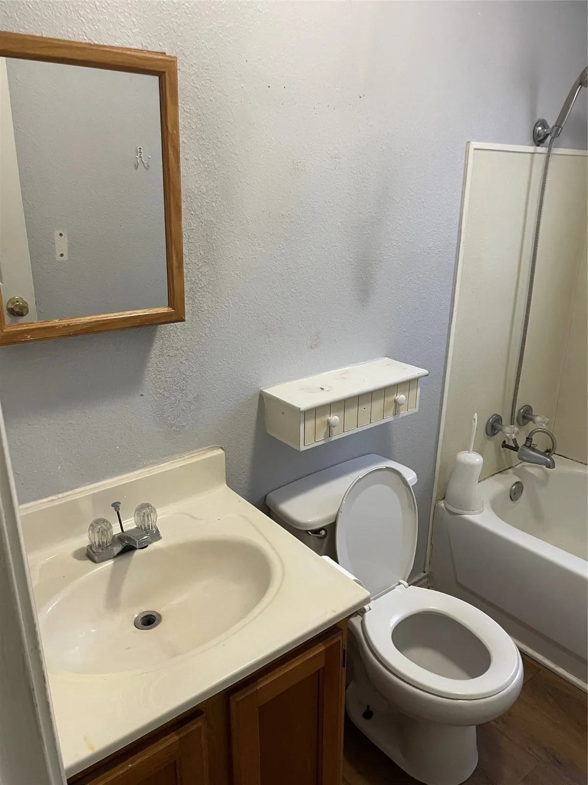 Manufactured Home For Sale in Collin County , 3210 N Central Street, Melissa, Texas 75454, 2 Bedroom, 2 Bathroom, Garage spaces, 912 Sqft, built in 1997, mls#20761844, Real Estate Agent in Melissa, Homes For Sale in Collin county, Homes For Sale in Melissa, Realtor in Melissa Texas, Real Estate Brokerage Independent Realty Texas, Luminita Cordes Realtor