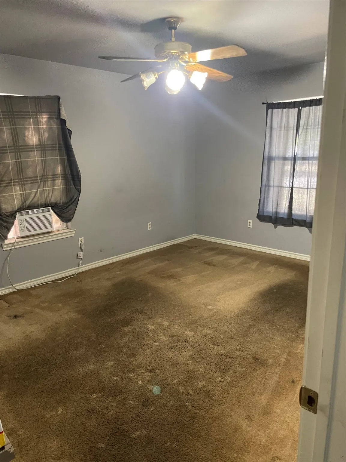Manufactured Home For Sale in Collin County , 3210 N Central Street, Melissa, Texas 75454, 2 Bedroom, 2 Bathroom, Garage spaces, 912 Sqft, built in 1997, mls#20761844, Real Estate Agent in Melissa, Homes For Sale in Collin county, Homes For Sale in Melissa, Realtor in Melissa Texas, Real Estate Brokerage Independent Realty Texas, Luminita Cordes Realtor