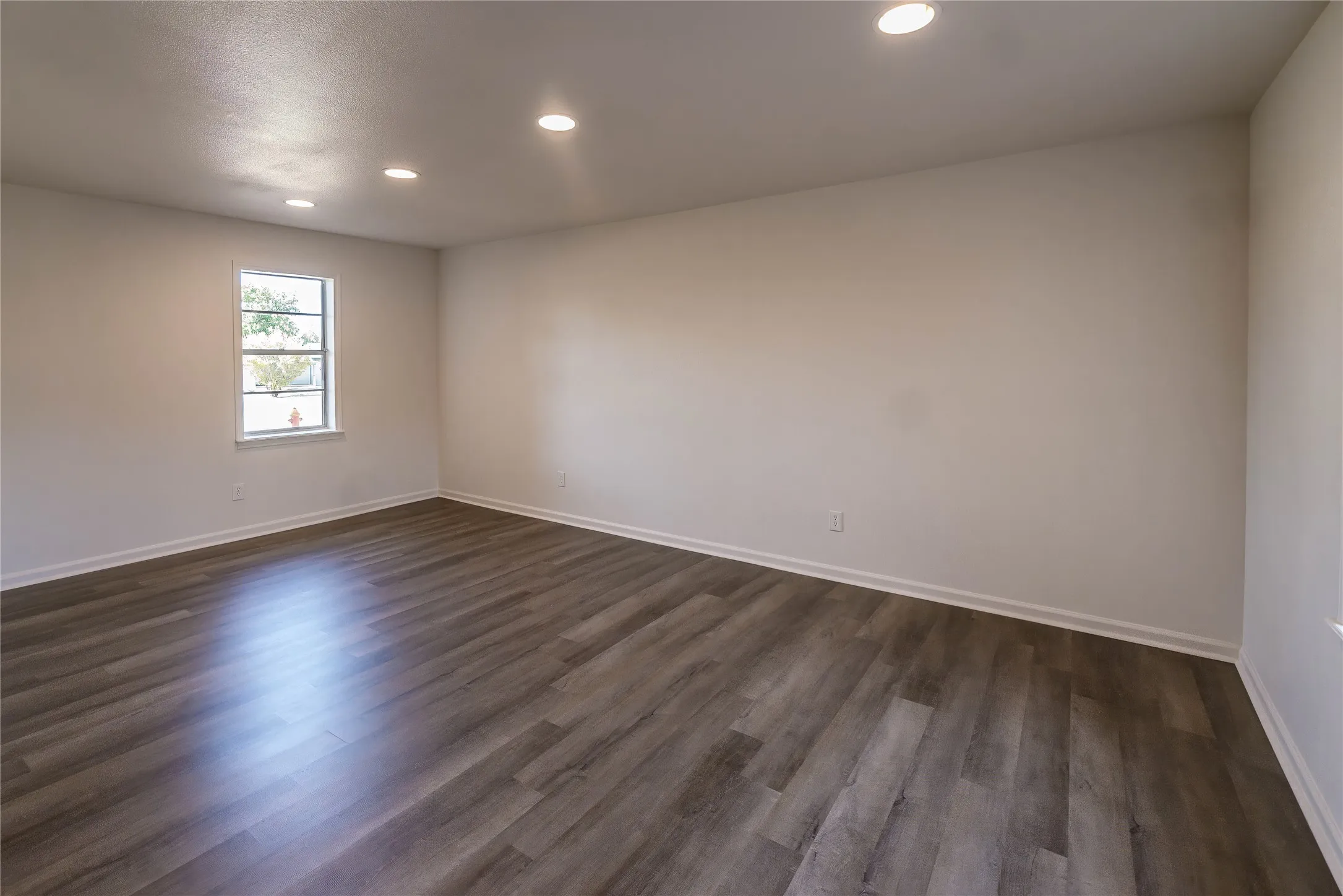 Single Family Residence For Sale in Montague County , 1226 Clay Street, Nocona, Texas 76255, 3 Bedroom, 2 Bathroom, Garage spaces, 1,649 Sqft, built in 1965, Price $199,900, mls#20761577, Real Estate Agent in Nocona, Homes For Sale in Montague county, Homes For Sale in Nocona, Realtor in Nocona Texas, Real Estate Brokerage Independent Realty Texas, Luminita Cordes Realtor