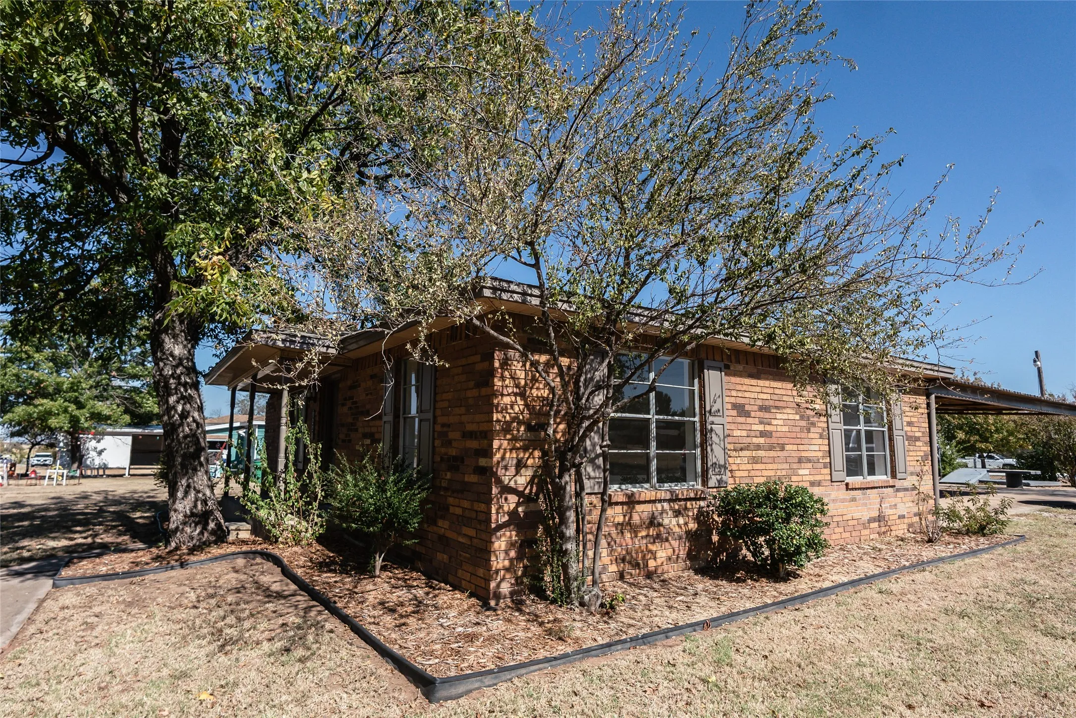 Single Family Residence For Sale in Montague County , 1226 Clay Street, Nocona, Texas 76255, 3 Bedroom, 2 Bathroom, Garage spaces, 1,649 Sqft, built in 1965, Price $199,900, mls#20761577, Real Estate Agent in Nocona, Homes For Sale in Montague county, Homes For Sale in Nocona, Realtor in Nocona Texas, Real Estate Brokerage Independent Realty Texas, Luminita Cordes Realtor