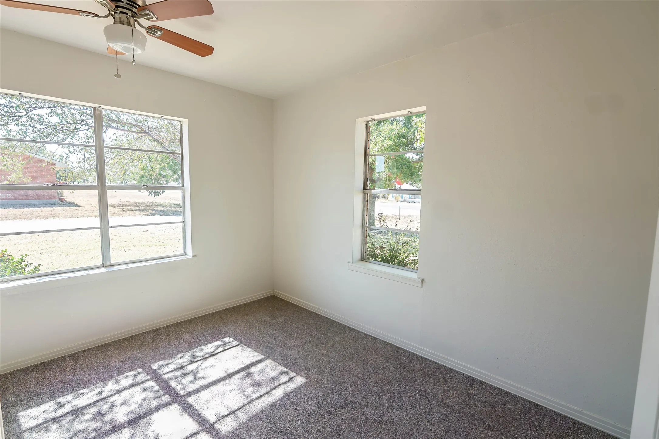 Single Family Residence For Sale in Montague County , 1226 Clay Street, Nocona, Texas 76255, 3 Bedroom, 2 Bathroom, Garage spaces, 1,649 Sqft, built in 1965, Price $199,900, mls#20761577, Real Estate Agent in Nocona, Homes For Sale in Montague county, Homes For Sale in Nocona, Realtor in Nocona Texas, Real Estate Brokerage Independent Realty Texas, Luminita Cordes Realtor
