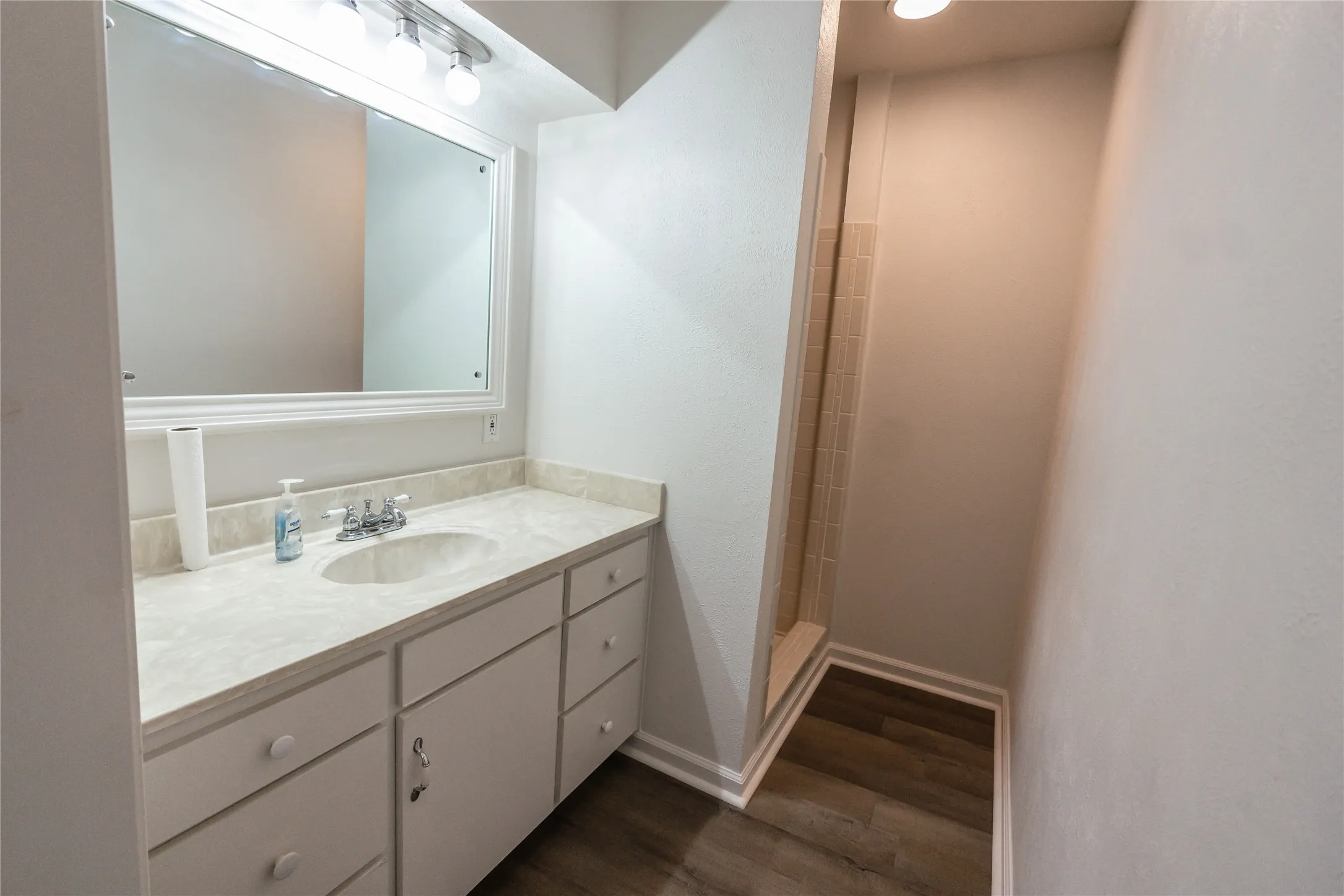 Single Family Residence For Sale in Montague County , 1226 Clay Street, Nocona, Texas 76255, 3 Bedroom, 2 Bathroom, Garage spaces, 1,649 Sqft, built in 1965, Price $199,900, mls#20761577, Real Estate Agent in Nocona, Homes For Sale in Montague county, Homes For Sale in Nocona, Realtor in Nocona Texas, Real Estate Brokerage Independent Realty Texas, Luminita Cordes Realtor
