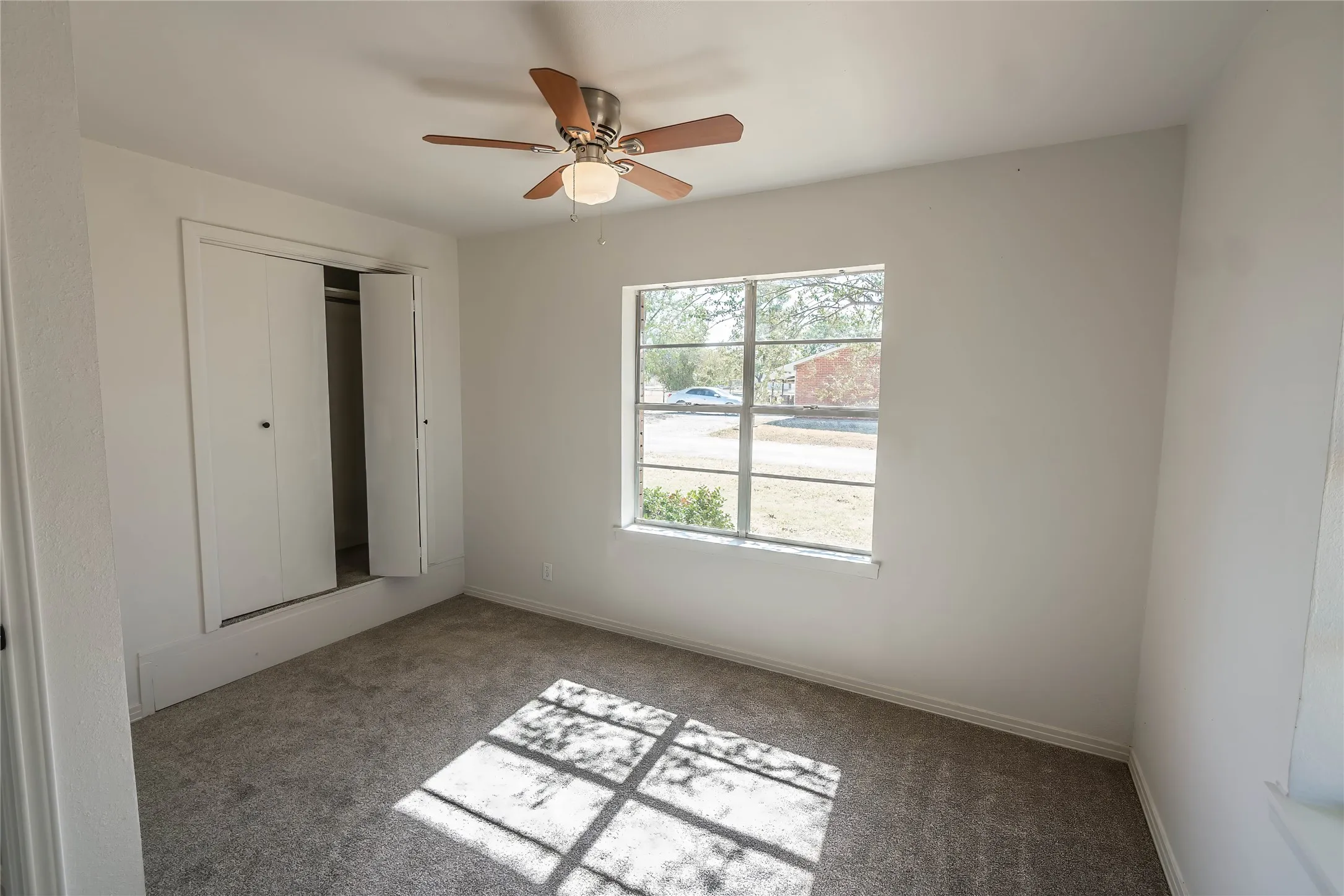Single Family Residence For Sale in Montague County , 1226 Clay Street, Nocona, Texas 76255, 3 Bedroom, 2 Bathroom, Garage spaces, 1,649 Sqft, built in 1965, Price $199,900, mls#20761577, Real Estate Agent in Nocona, Homes For Sale in Montague county, Homes For Sale in Nocona, Realtor in Nocona Texas, Real Estate Brokerage Independent Realty Texas, Luminita Cordes Realtor