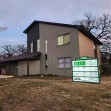 Office For Rent in Denton County , 700 Londonderry Lane 200, Denton, Texas 76205, 0, 0, Garage spaces, 0 Sqft, built in 1983, Preowned, mls#20762700, Real Estate Agent in Denton, Homes For Rent in Denton county, Homes For Rent in Denton, Realtor in Denton Texas, Real Estate Brokerage Independent Realty Texas, Luminita Cordes Realtor