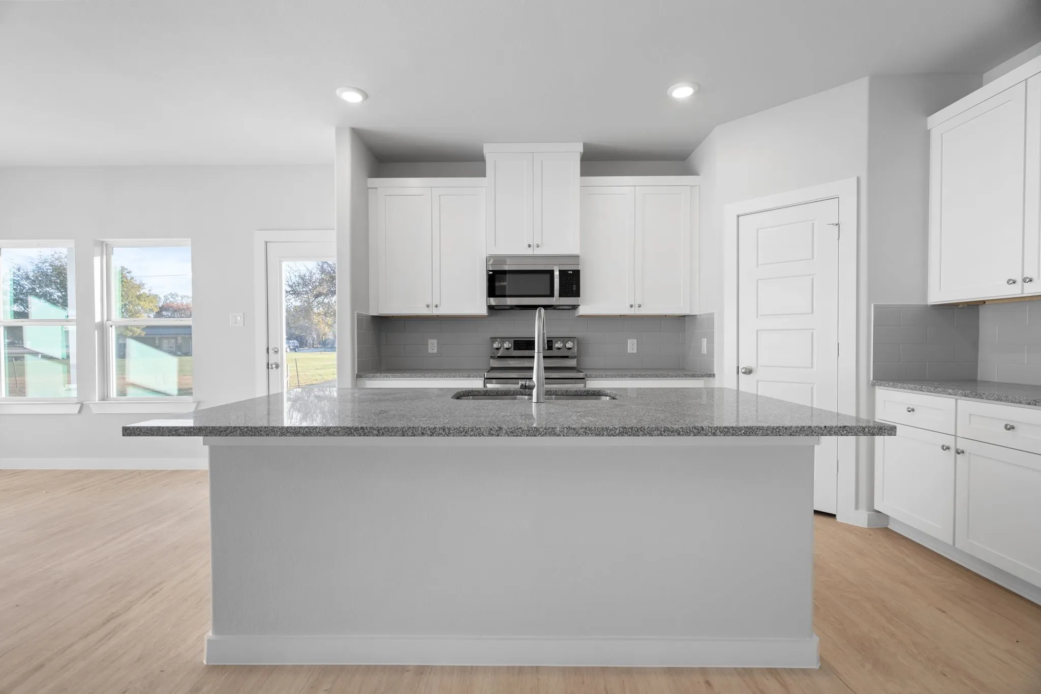 Single Family Residence For Sale in Grayson County , 223 Faith Lane, Tioga, Texas 76271, 3 Bedroom, 2 Bathroom, 2 Garage spaces, 1,522 Sqft, built in 2024, New Construction - Complete, mls#20763150, Real Estate Agent in Tioga, Homes For Sale in Grayson county, Homes For Sale in Tioga, Realtor in Tioga Texas, Real Estate Brokerage Independent Realty Texas, Luminita Cordes Realtor