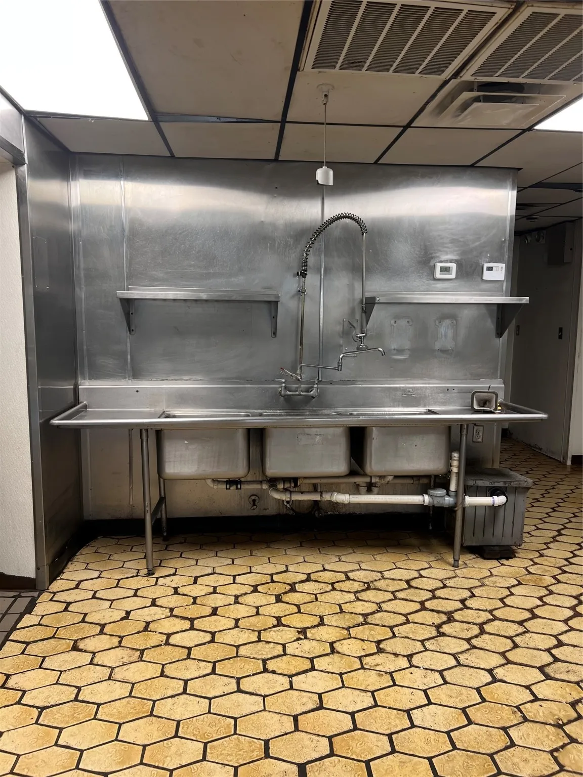 Business For Sale in Wise County , 1304 Chico Highway, Bridgeport, Texas 76426, 0, 0, Garage spaces, 0 Sqft, built in 1975, Preowned, mls#20768953, Real Estate Agent in Bridgeport, Homes For Sale in Wise county, Homes For Sale in Bridgeport, Realtor in Bridgeport Texas, Real Estate Brokerage Independent Realty Texas, Luminita Cordes Realtor