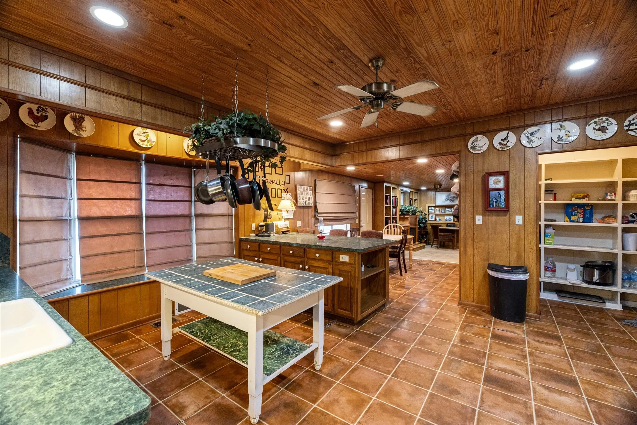 Single Family Residence For Sale in Bosque County , 201 N 1st Street, Cranfills Gap, Texas 76637, 4 Bedroom, 3 Bathroom, 2 Garage spaces, 2,096 Sqft, built in 1935, mls#20768610, Real Estate Agent in Cranfills Gap, Homes For Sale in Bosque county, Homes For Sale in Cranfills Gap, Realtor in Cranfills Gap Texas, Real Estate Brokerage Independent Realty Texas, Luminita Cordes Realtor