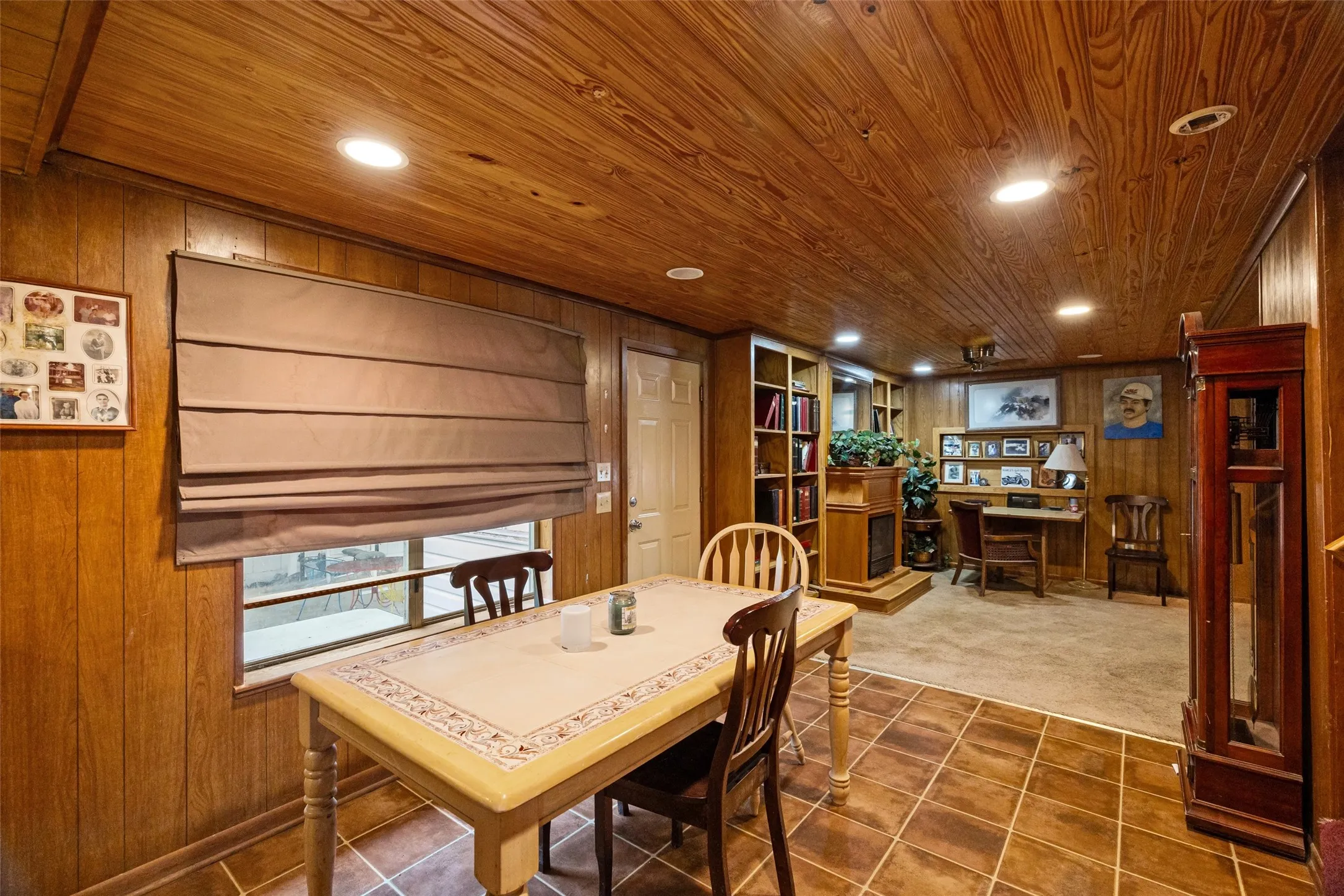 Single Family Residence For Sale in Bosque County , 201 N 1st Street, Cranfills Gap, Texas 76637, 4 Bedroom, 3 Bathroom, 2 Garage spaces, 2,096 Sqft, built in 1935, mls#20768610, Real Estate Agent in Cranfills Gap, Homes For Sale in Bosque county, Homes For Sale in Cranfills Gap, Realtor in Cranfills Gap Texas, Real Estate Brokerage Independent Realty Texas, Luminita Cordes Realtor