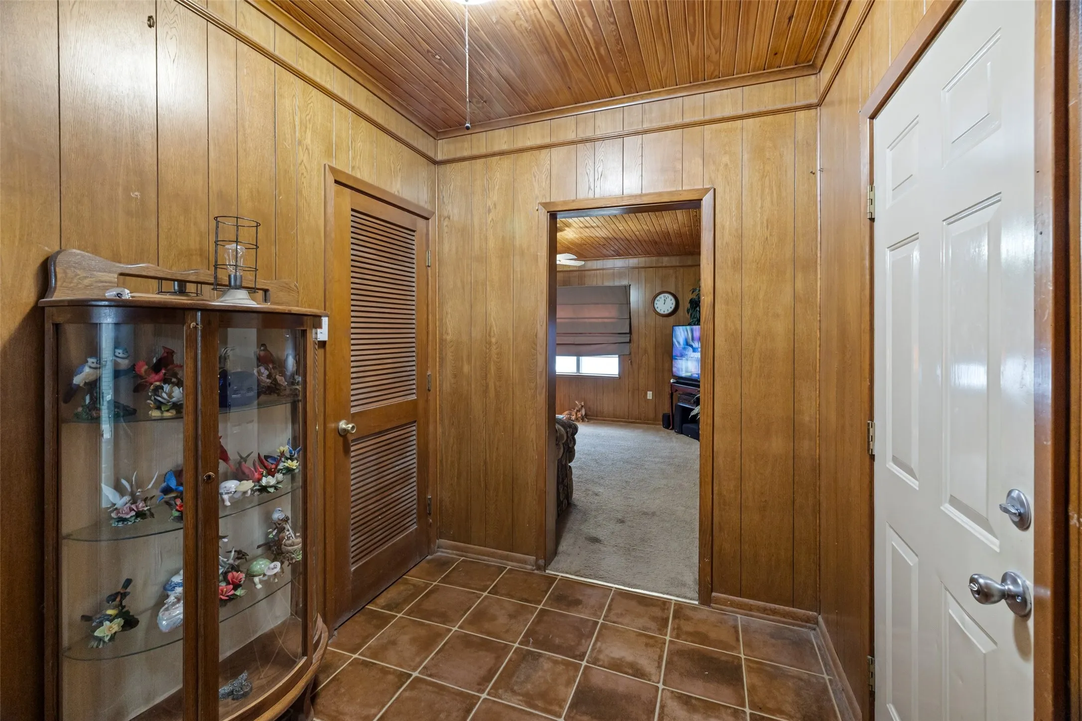 Single Family Residence For Sale in Bosque County , 201 N 1st Street, Cranfills Gap, Texas 76637, 4 Bedroom, 3 Bathroom, 2 Garage spaces, 2,096 Sqft, built in 1935, mls#20768610, Real Estate Agent in Cranfills Gap, Homes For Sale in Bosque county, Homes For Sale in Cranfills Gap, Realtor in Cranfills Gap Texas, Real Estate Brokerage Independent Realty Texas, Luminita Cordes Realtor