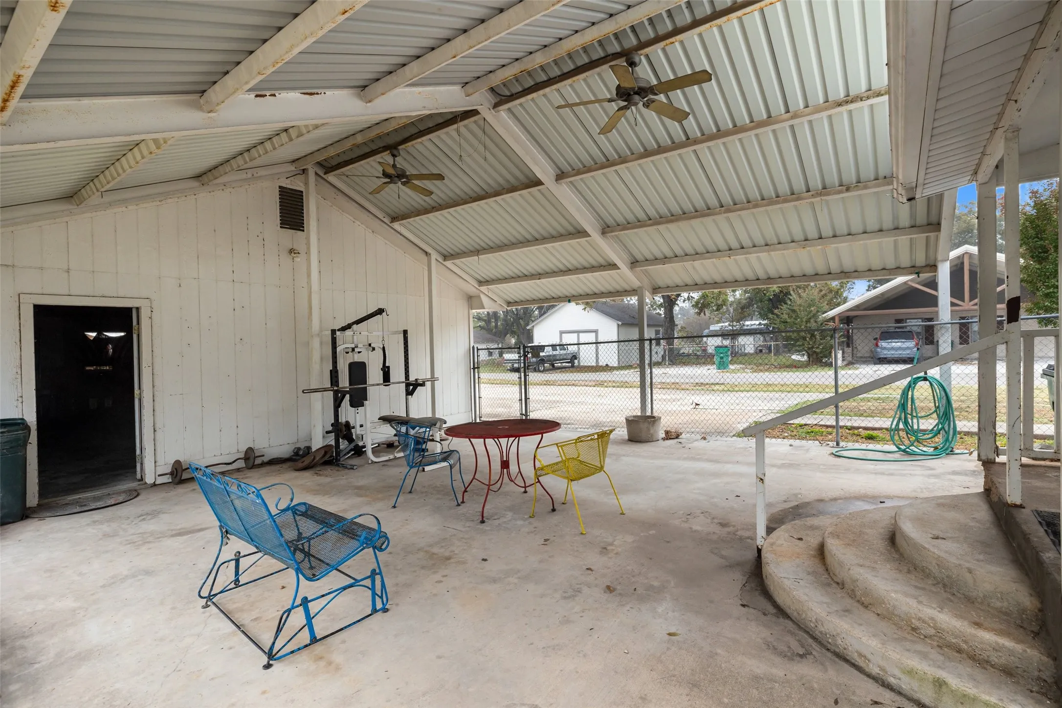 Single Family Residence For Sale in Bosque County , 201 N 1st Street, Cranfills Gap, Texas 76637, 4 Bedroom, 3 Bathroom, 2 Garage spaces, 2,096 Sqft, built in 1935, mls#20768610, Real Estate Agent in Cranfills Gap, Homes For Sale in Bosque county, Homes For Sale in Cranfills Gap, Realtor in Cranfills Gap Texas, Real Estate Brokerage Independent Realty Texas, Luminita Cordes Realtor