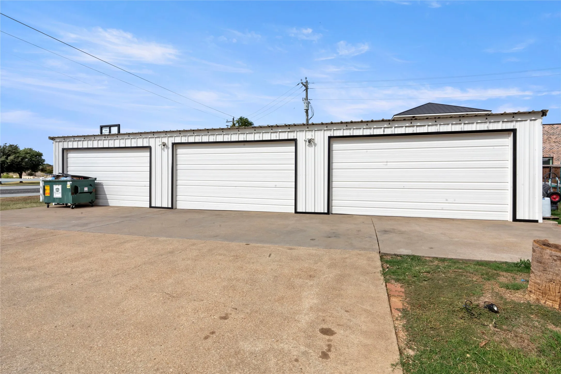 Office For Sale in Hill County , 5528 Fm 933, Whitney, Texas 76692, 0, 0, Garage spaces, 0 Sqft, built in 1995, Preowned, mls#20766789, Real Estate Agent in Whitney, Homes For Sale in Hill county, Homes For Sale in Whitney, Realtor in Whitney Texas, Real Estate Brokerage Independent Realty Texas, Luminita Cordes Realtor