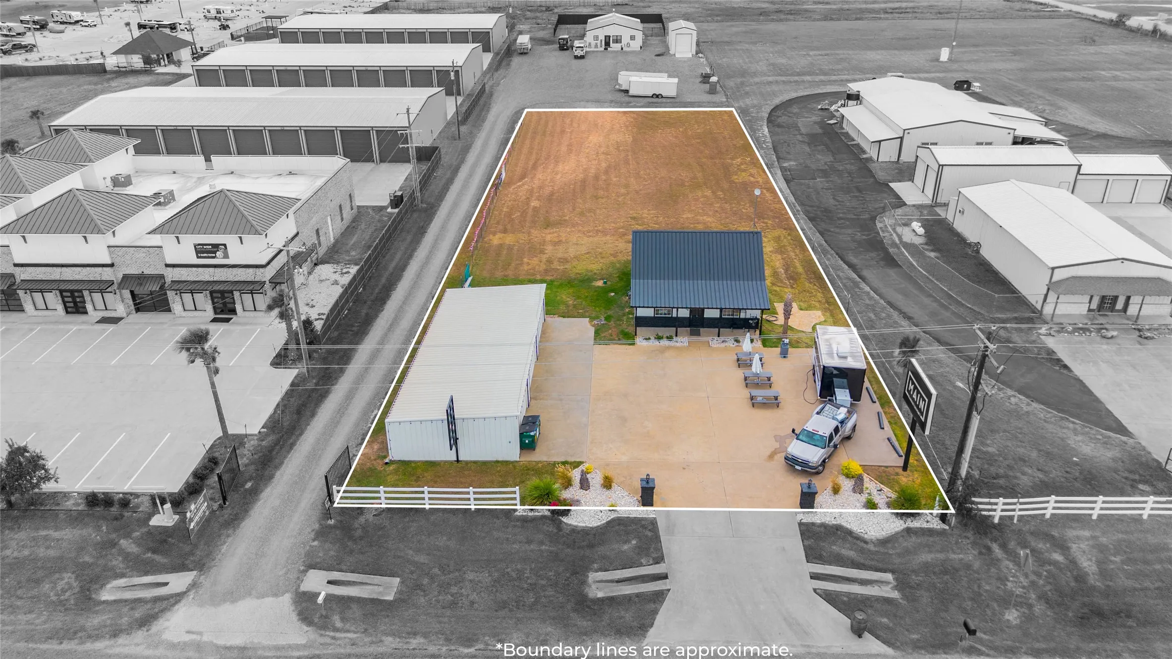 Office For Sale in Hill County , 5528 Fm 933, Whitney, Texas 76692, 0, 0, Garage spaces, 0 Sqft, built in 1995, Preowned, mls#20766789, Real Estate Agent in Whitney, Homes For Sale in Hill county, Homes For Sale in Whitney, Realtor in Whitney Texas, Real Estate Brokerage Independent Realty Texas, Luminita Cordes Realtor