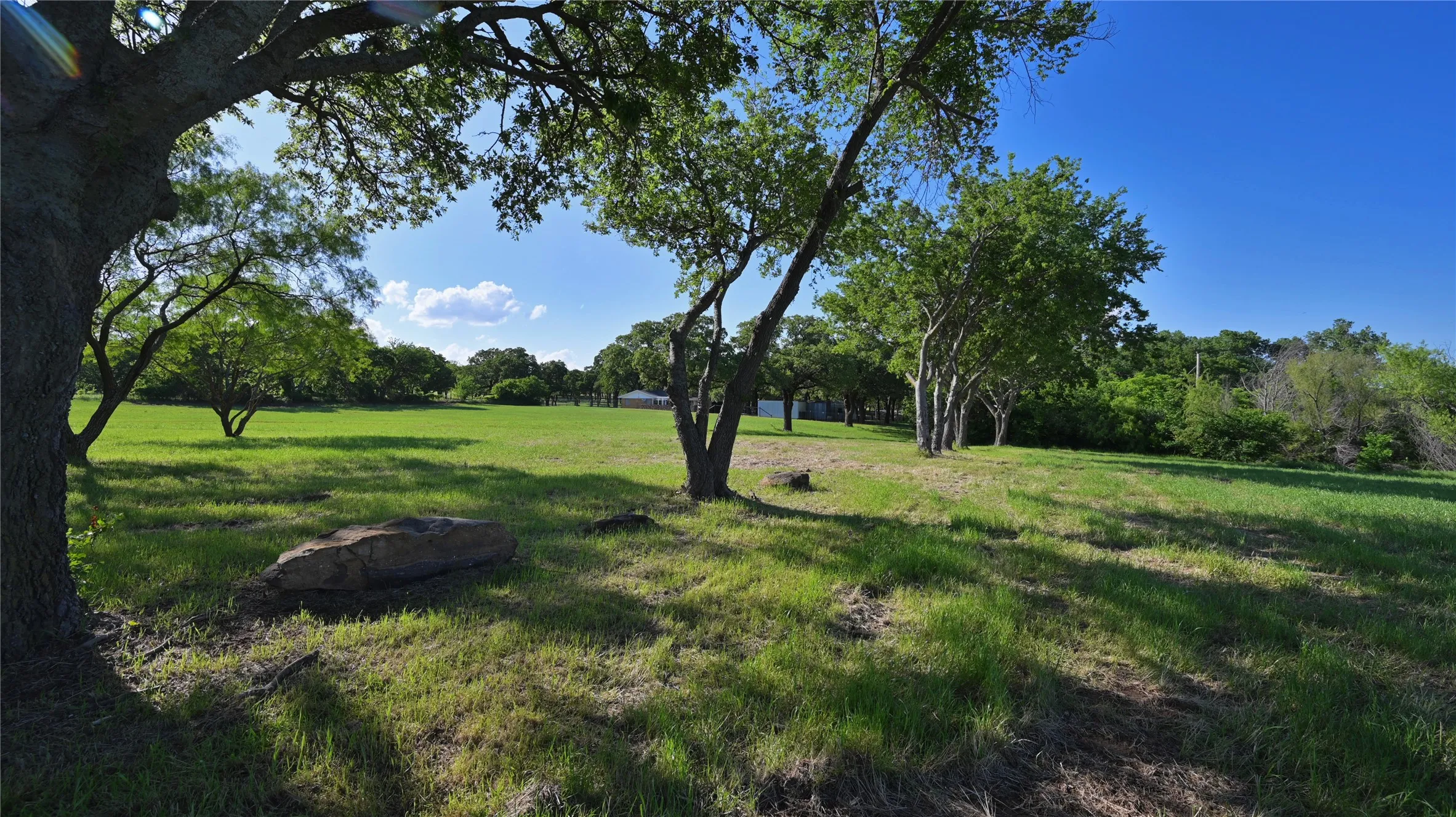 Unimproved Land For Sale in Montague County , 510 E Locust Street, Nocona, Texas 76255, 0, 0, Garage spaces, 0 Sqft, built in 0, mls#20760221, Real Estate Agent in Nocona, Homes For Sale in Montague county, Homes For Sale in Nocona, Realtor in Nocona Texas, Real Estate Brokerage Independent Realty Texas, Luminita Cordes Realtor