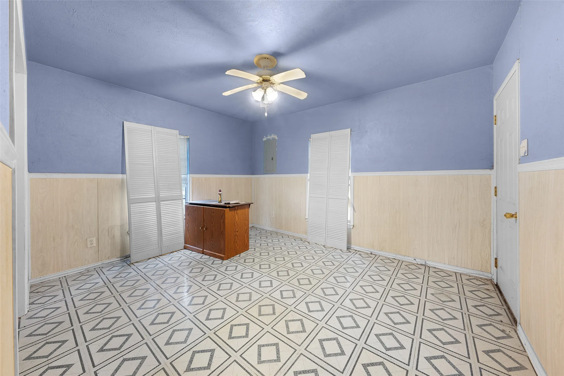 Improved Land For Sale in Dallas County , 445 W STATE HWY 352, Mesquite, Texas 75149, 0, 0, Garage spaces, 0 Sqft, built in 1970, mls#20772317, Real Estate Agent in Mesquite, Homes For Sale in Dallas county, Homes For Sale in Mesquite, Realtor in Mesquite Texas, Real Estate Brokerage Independent Realty Texas, Luminita Cordes Realtor