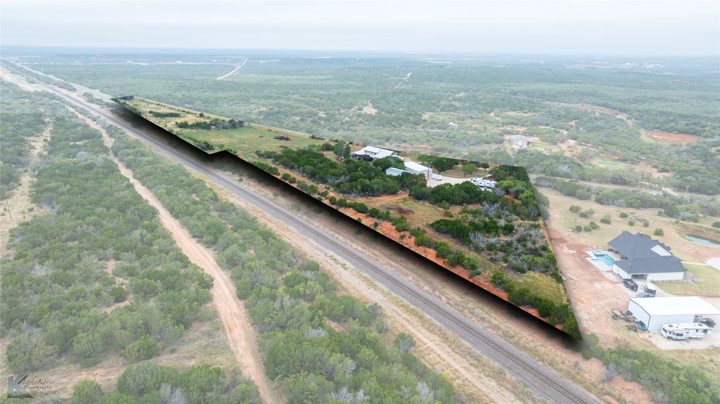 Single Family Residence For Sale in Taylor County , 11033 Fm 1235, Buffalo Gap, Texas 79508, 3 Bedrooms, 4 Bathrooms, 3 Garage spaces, 4,024 Sqft, built in 1984, Price $895,000, mls#20772447, Real Estate Agent in Buffalo Gap, Homes For Sale in Taylor county, Homes For Sale in Buffalo Gap, Realtor in Buffalo Gap Texas, Real Estate Brokerage Independent Realty Texas, Luminita Cordes Realtor