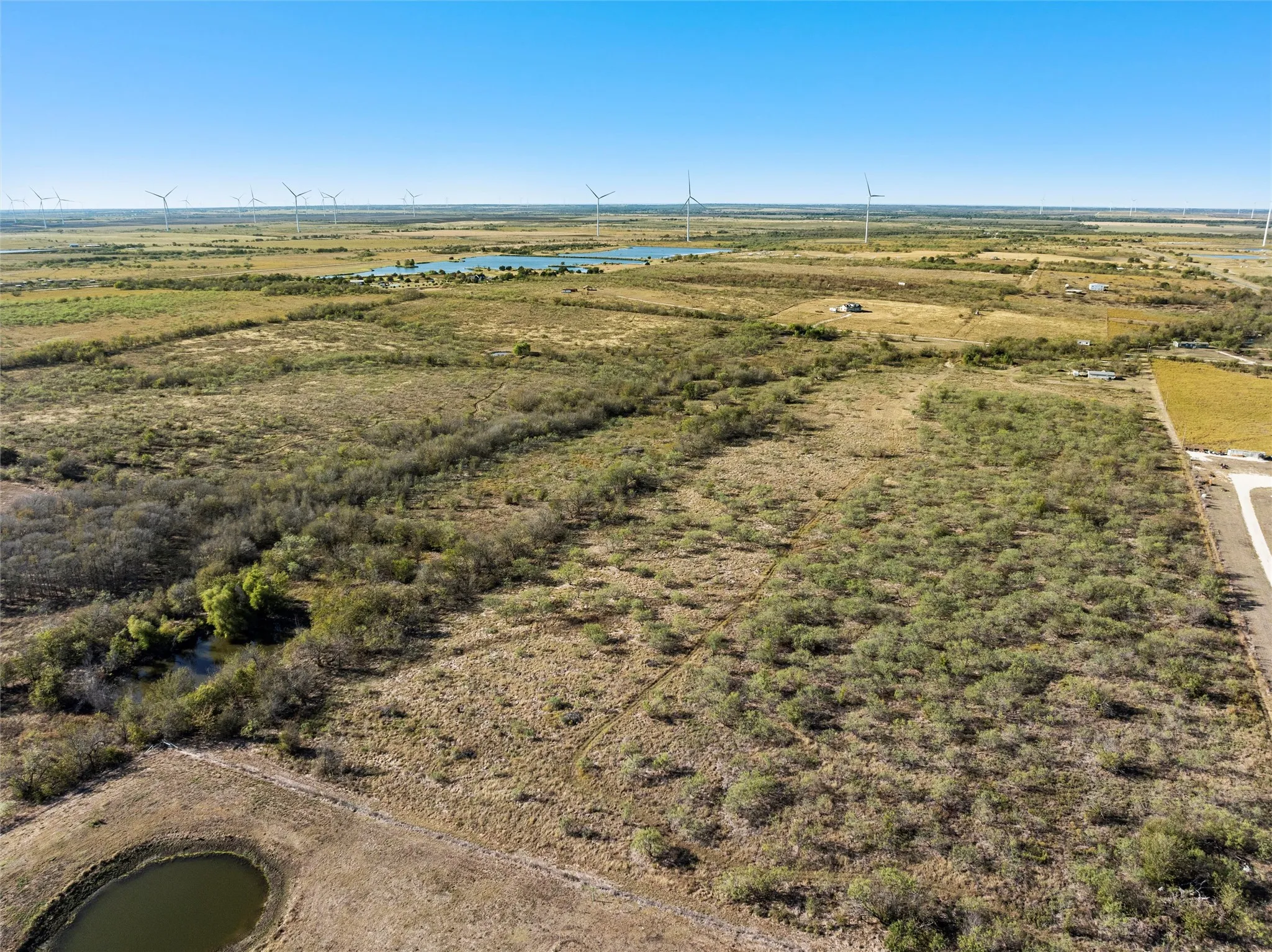 Bird's eye view featuring a water view and a rural view