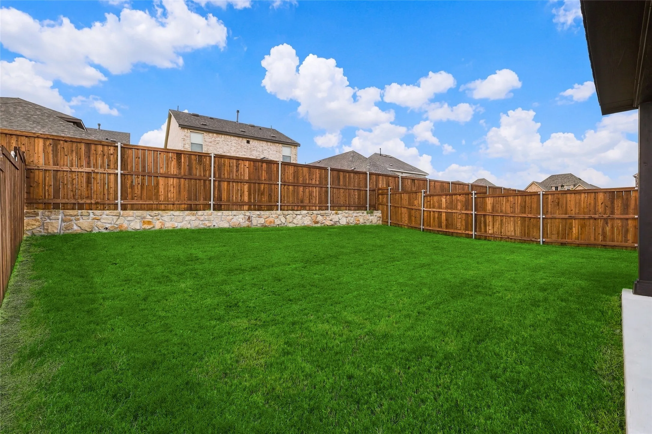 Single Family Residence For Sale in Grayson County , 3912 Co Co Lane, Sherman, Texas 75090, 3 Bedroom, 2 Bathroom, 2 Garage spaces, 1,518 Sqft, built in 2024, New Construction - Complete, mls#20698964, Real Estate Agent in Sherman, Homes For Sale in Grayson county, Homes For Sale in Sherman, Realtor in Sherman Texas, Real Estate Brokerage Independent Realty Texas, Luminita Cordes Realtor