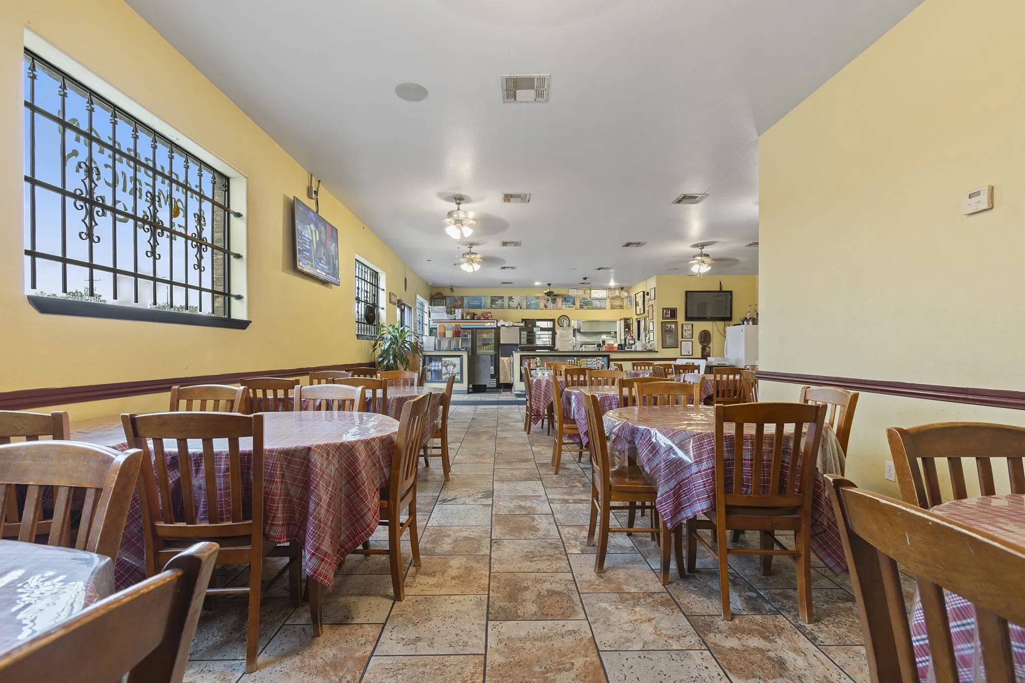 Business For Sale in Dallas County , 2717 Martin Luther King Jr Boulevard, Dallas, Texas 75215, 0, 0, Garage spaces, 0 Sqft, built in 2008, Preowned, mls#20775338, Real Estate Agent in Dallas, Homes For Sale in Dallas county, Homes For Sale in Dallas, Realtor in Dallas Texas, Real Estate Brokerage Independent Realty Texas, Luminita Cordes Realtor