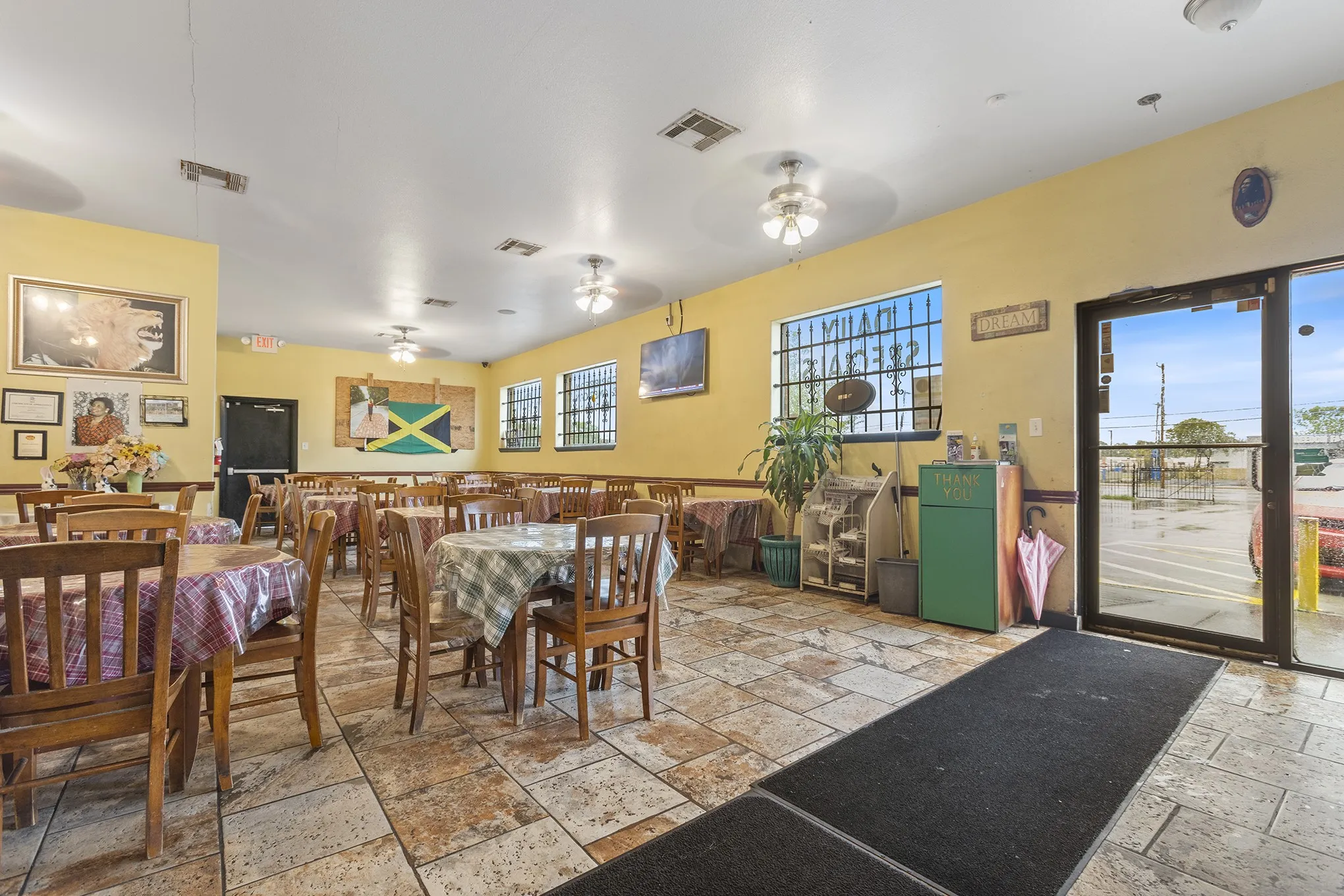 Business For Sale in Dallas County , 2717 Martin Luther King Jr Boulevard, Dallas, Texas 75215, 0, 0, Garage spaces, 0 Sqft, built in 2008, Preowned, mls#20775338, Real Estate Agent in Dallas, Homes For Sale in Dallas county, Homes For Sale in Dallas, Realtor in Dallas Texas, Real Estate Brokerage Independent Realty Texas, Luminita Cordes Realtor