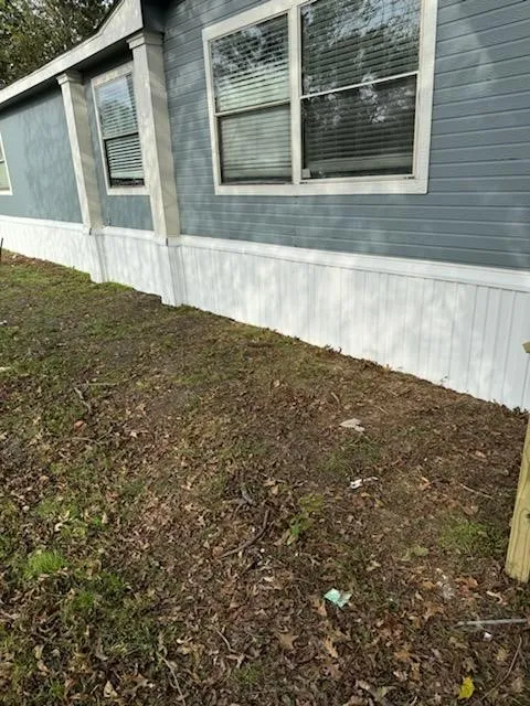 View of side of home