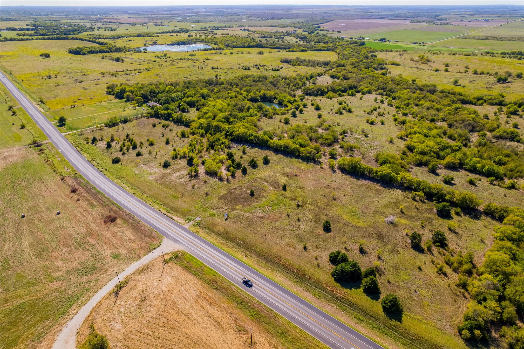 Unimproved Land For Sale in Grayson County , 11 Acres State Hwy 56, Whitesboro, Texas 76273, 0, 0, Garage spaces, 0 Sqft, built in 0, mls#20724723, Real Estate Agent in Whitesboro, Homes For Sale in Grayson county, Homes For Sale in Whitesboro, Realtor in Whitesboro Texas, Real Estate Brokerage Independent Realty Texas, Luminita Cordes Realtor